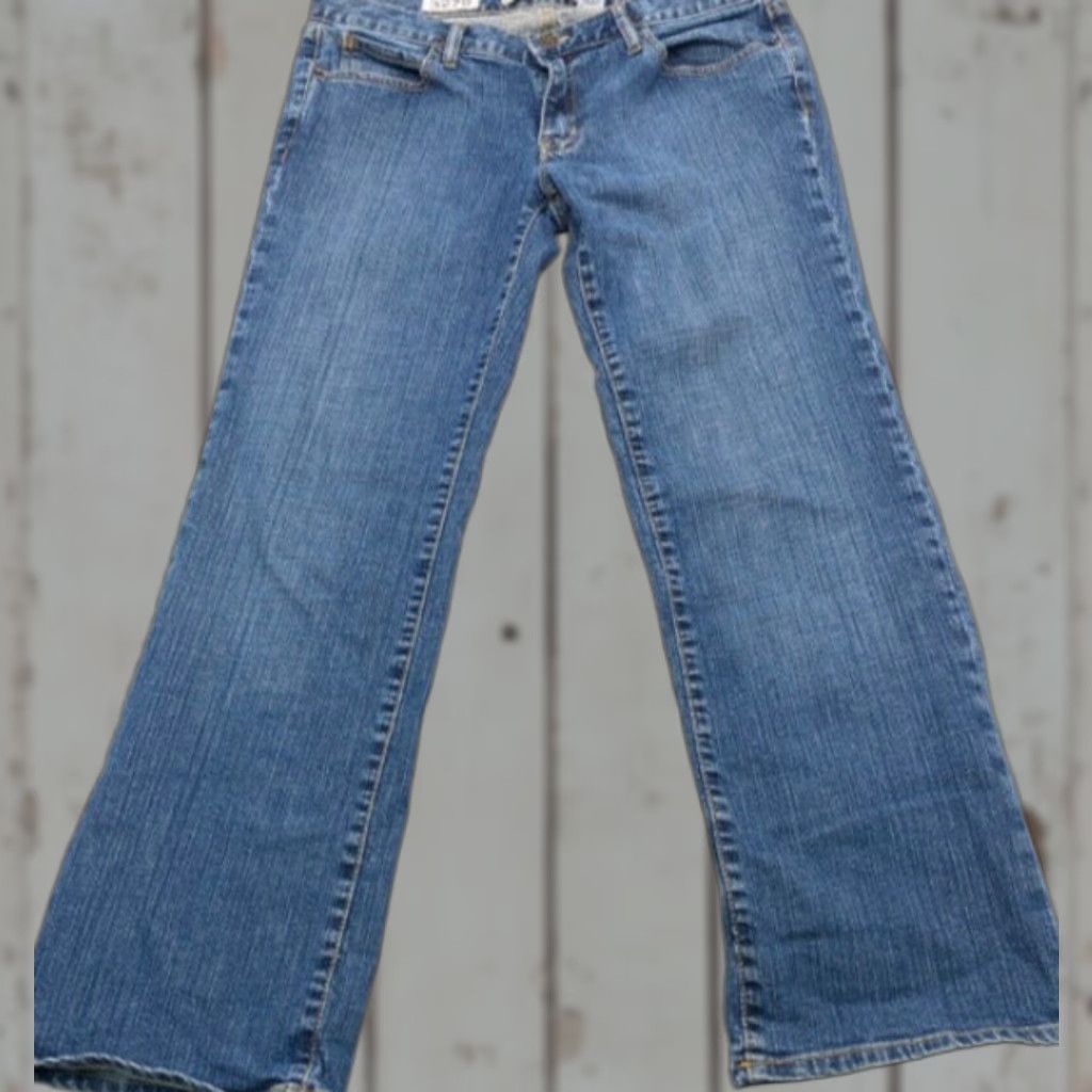Gap Gap Jeans Womens 8 Ankle Blue Denim Bootcut 5-Pocket 3279 XS? Size 30" / US 8 / IT 44 - 1 Thumbnail