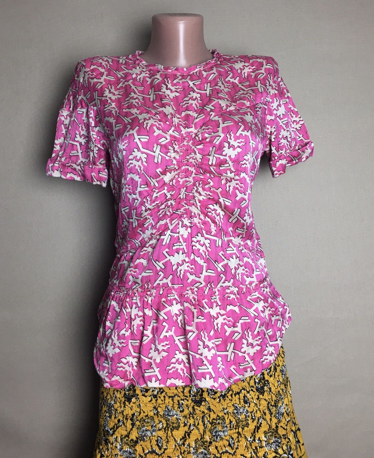 Isabel Marant Isabel Marant Pink Abstract Print Silk Blend Top Blouse Sz 2 Size XS / US 0-2 / IT 36-38 - 3 Thumbnail