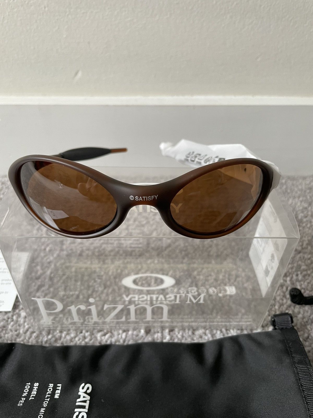 Oakley × Satisfy Oakley x Satisfy Eye Jacket Matte Rootbeer Size ONE SIZE - 2 Thumbnail