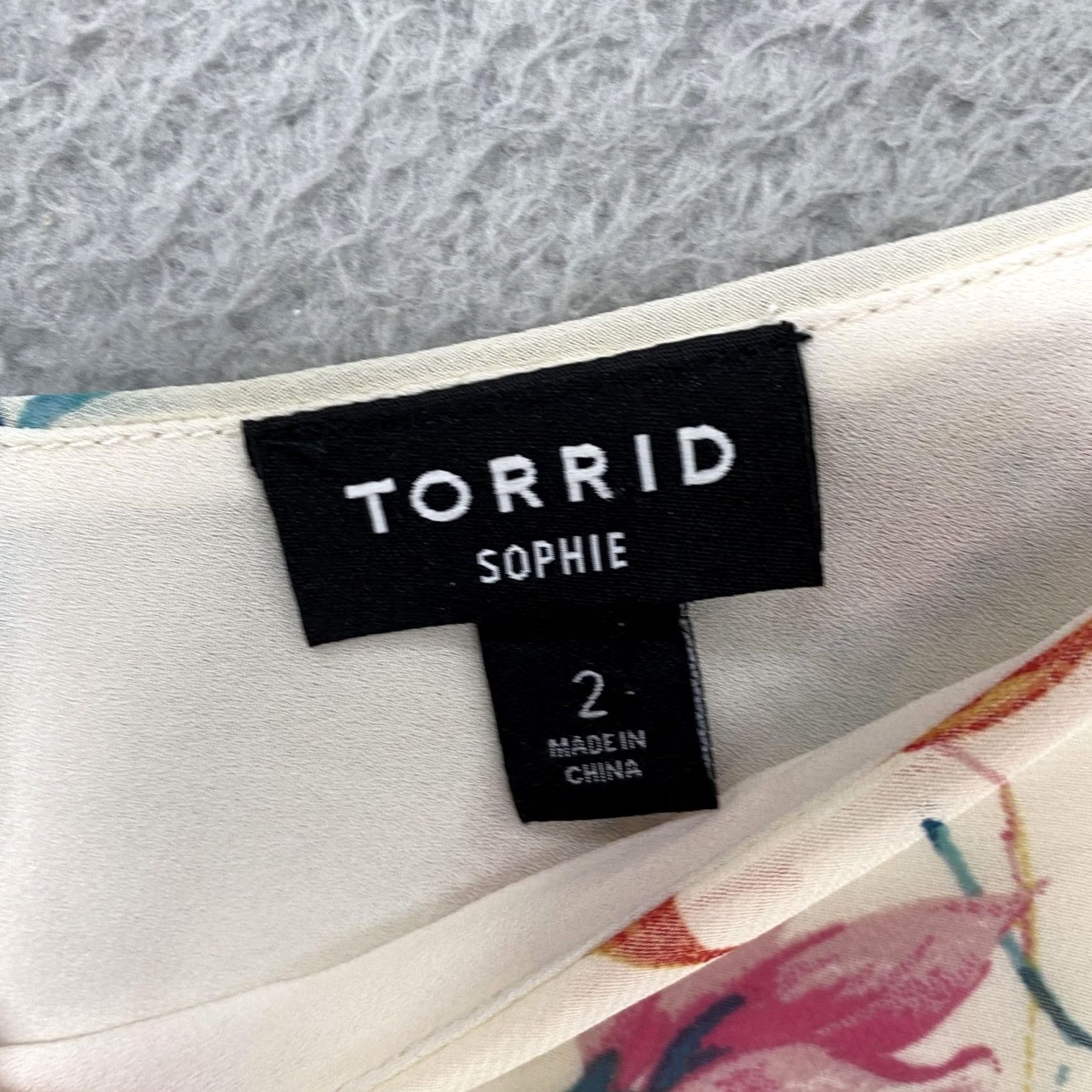 Torrid Torrid Floral Tank Top Womens 2X Cami Layering Festival Chiffon Summer Sleeveless V-Neck Slender Adjustable Strap Size XXL / US 16-18 / IT 52-54 - 4 Thumbnail