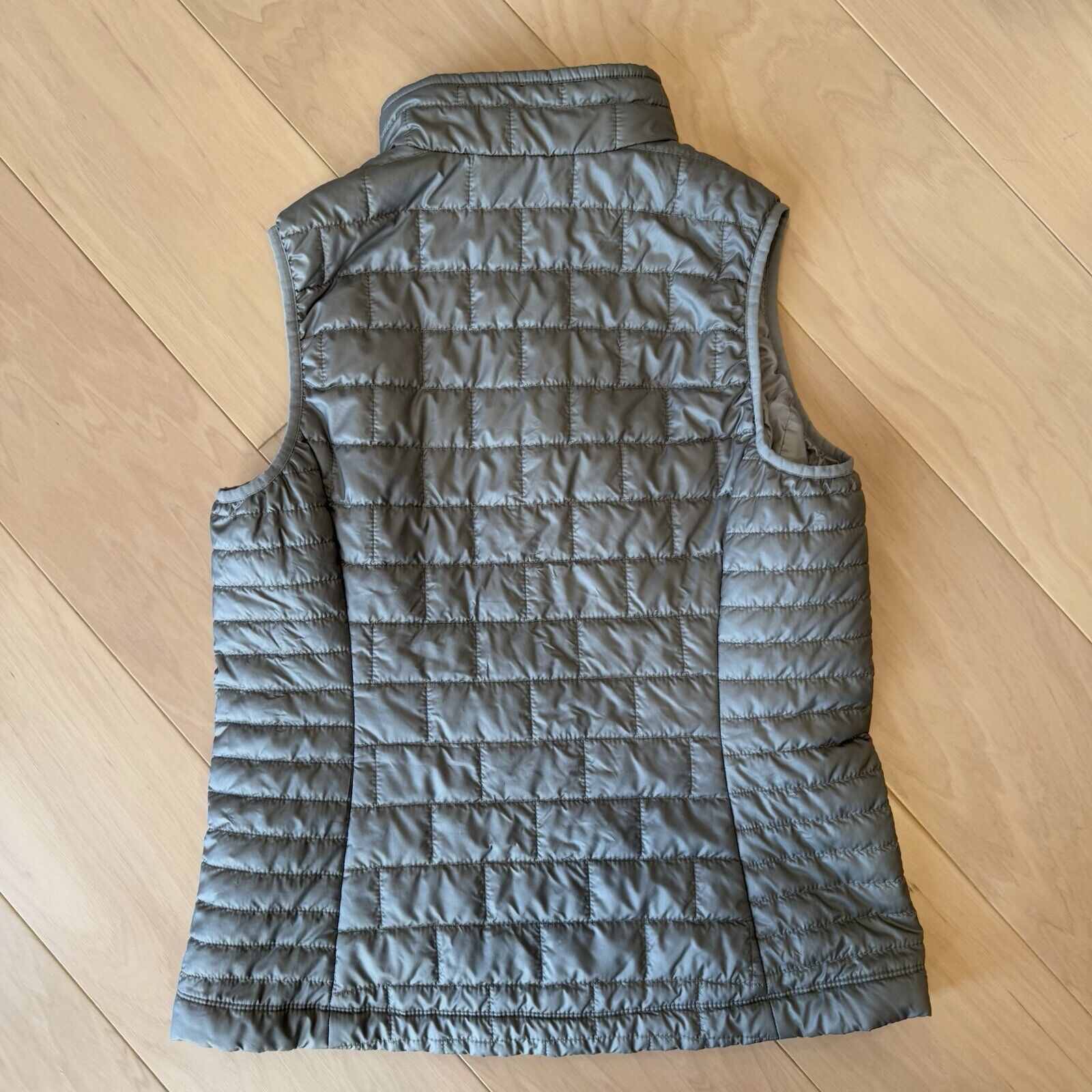 Patagonia Patagonia Nano Puff Vest Women's L Gray Full Zip Outdoors Size L / US 10 / IT 46 - 8 Thumbnail