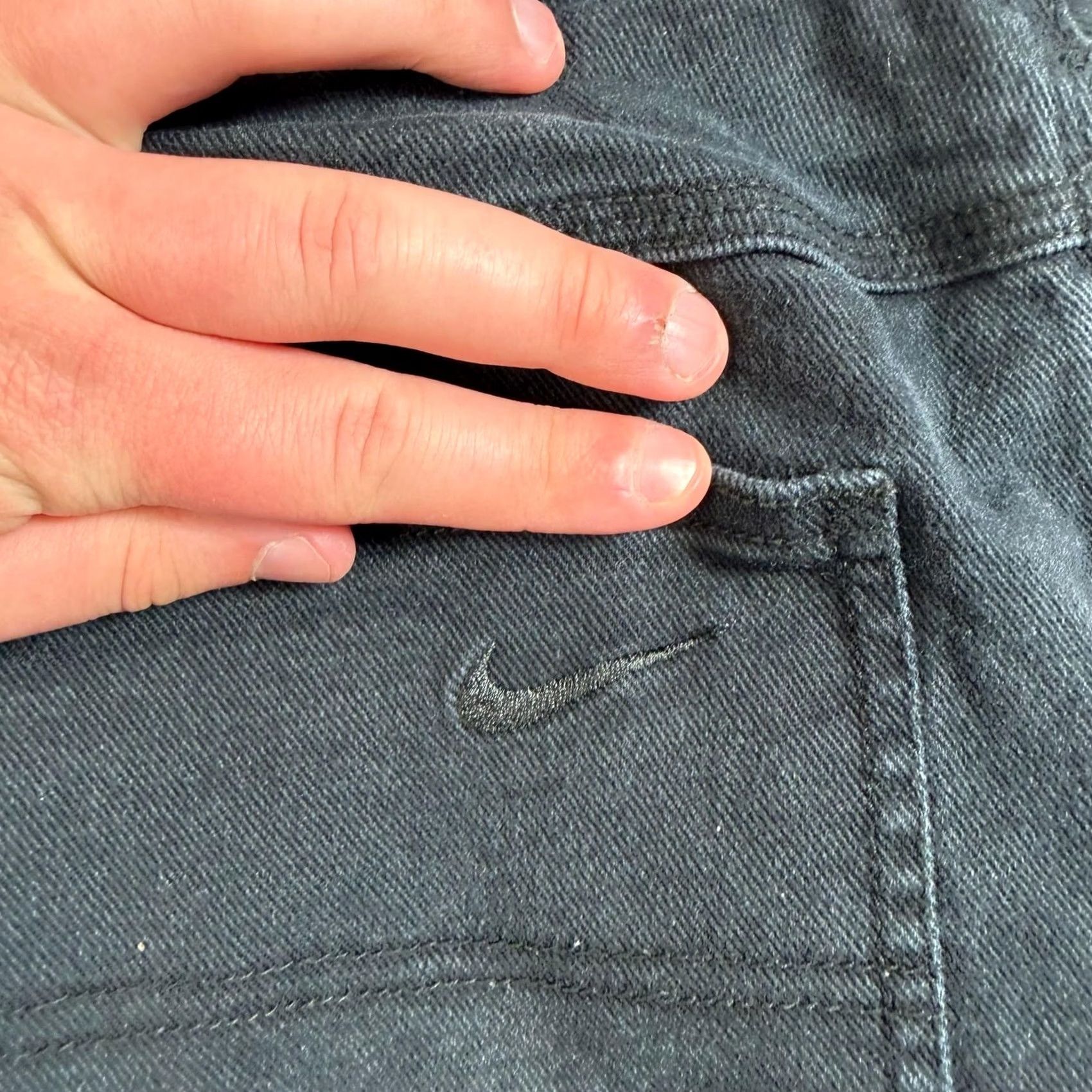 Nike Nike Jeans Mens 34x28 Black Relaxed Fit Cargo Denim Streetwear Y2K Size US 34 / EU 50 - 7 Thumbnail