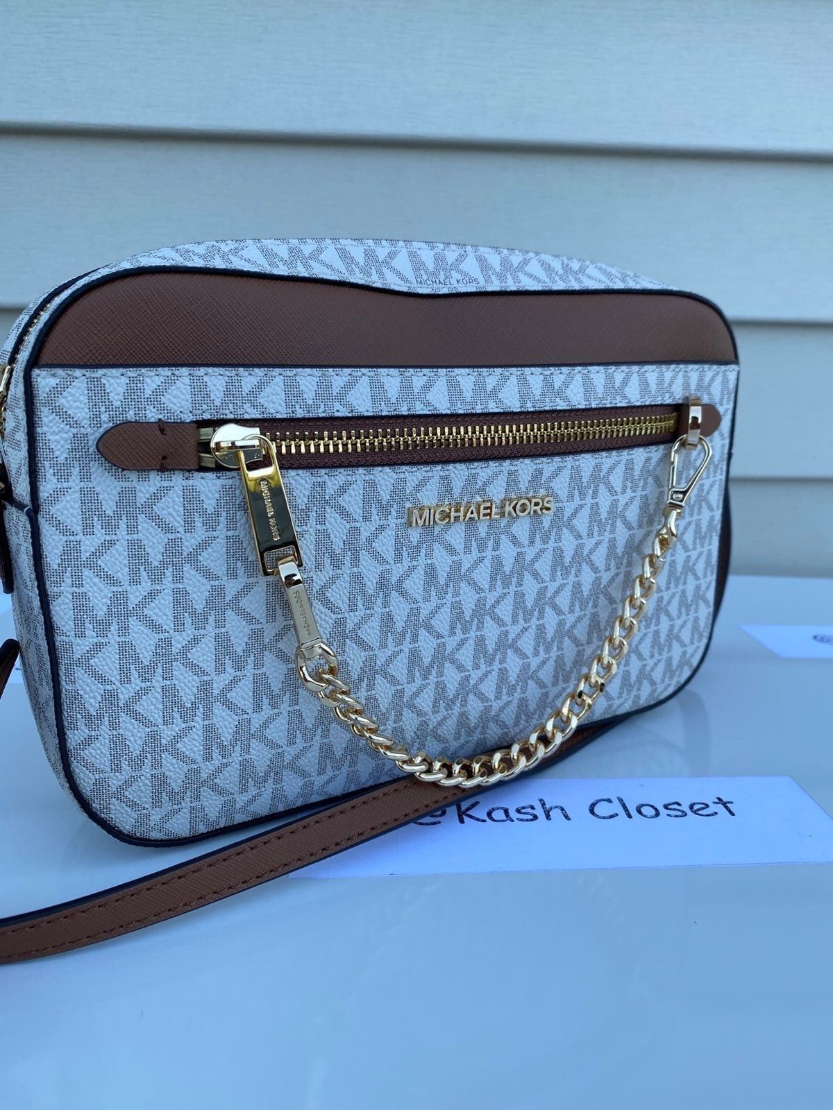 Michael Kors Chain Crossbody Purse Large Zip Jet set MK Sig