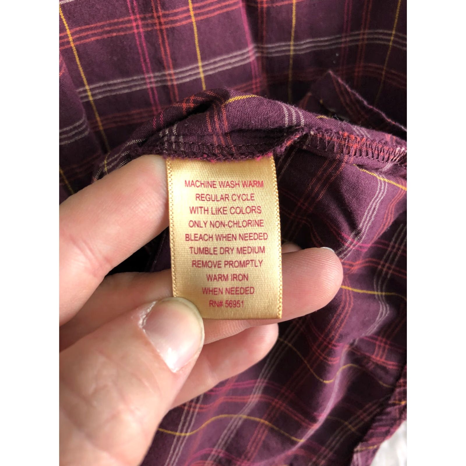 Vintage North Crest Mens M Red Plaid Long Sleeve Button Up Spread Collar Shirt Size US M / EU 48-50 / 2 - 7 Thumbnail