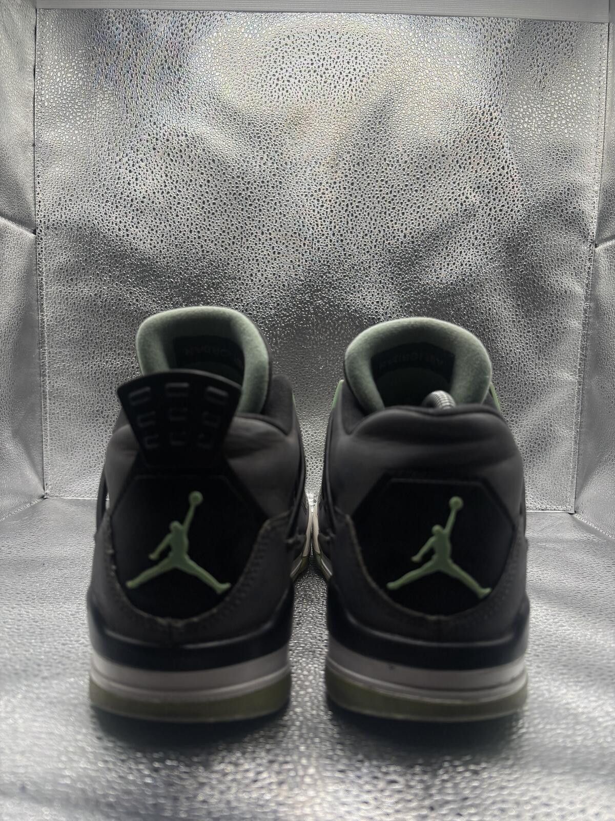 Jordan Brand Air Jordan 4 green glow Size US 8.5 / EU 41-42 - 4 Thumbnail