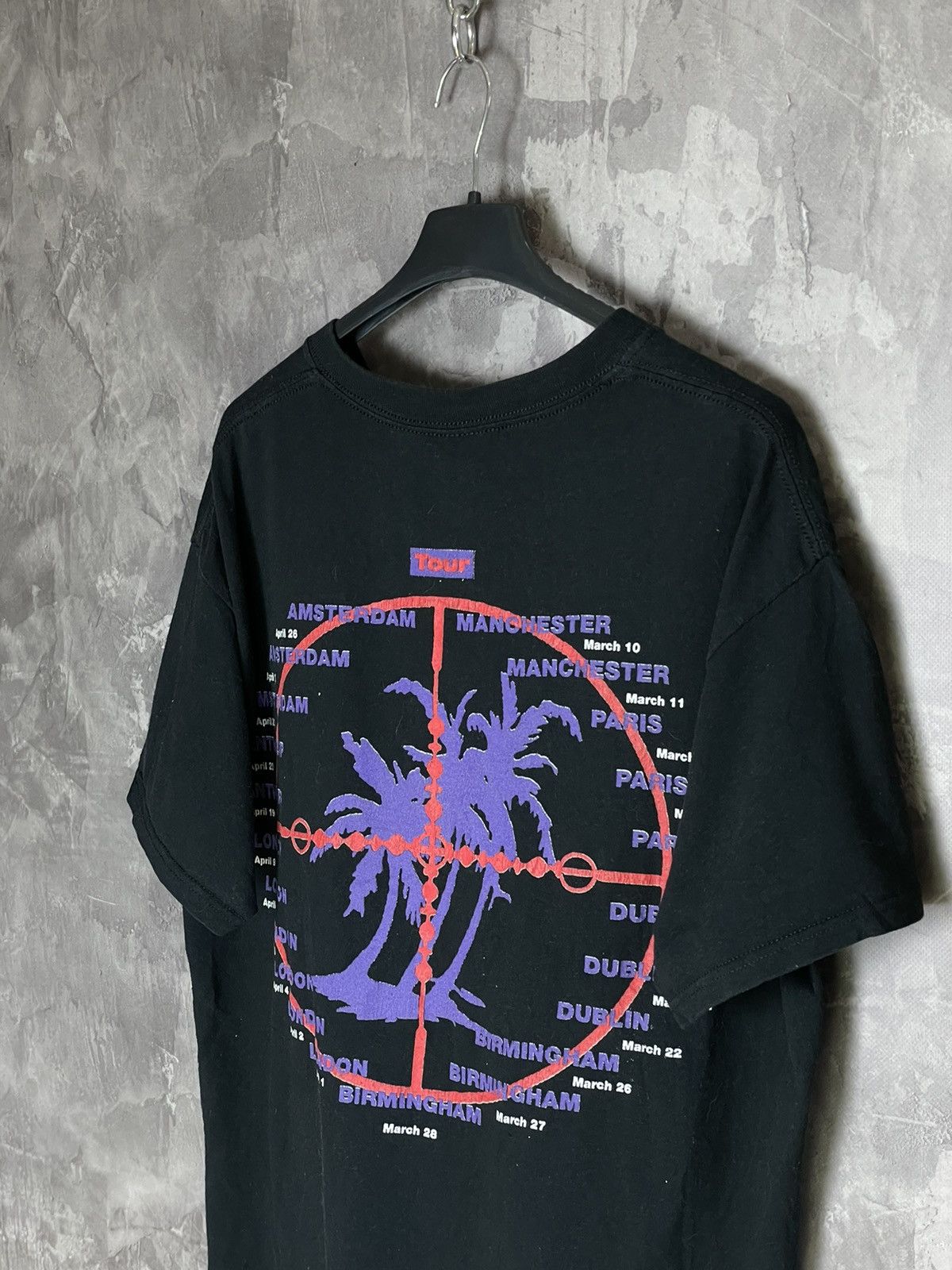 Drake 2019 DRAKE Assassination Vacation Tour T-shirt Size US L / EU 52-54 / 3 - 8 Thumbnail
