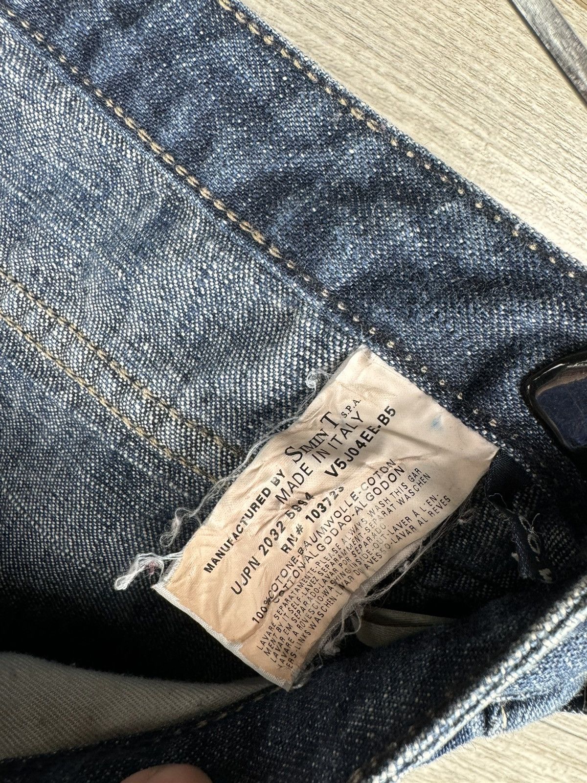 Armani × Vintage Vintage Armani Jeans On A Wide Leg size 29 Size US 29 - 5 Thumbnail