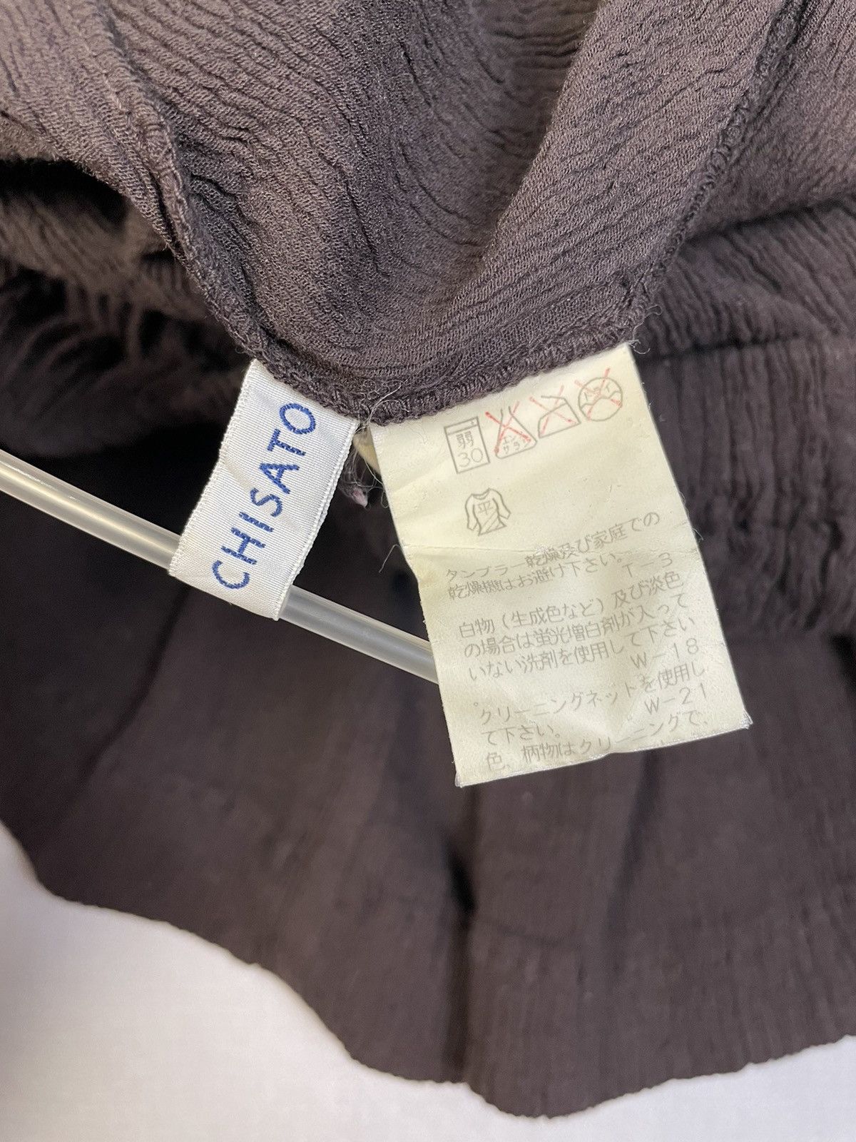 Tsumori Chisato Vintage 1990s Tsumori Chisato Pleated Skirt Size 26" / US 2 / IT 38 - 5 Thumbnail