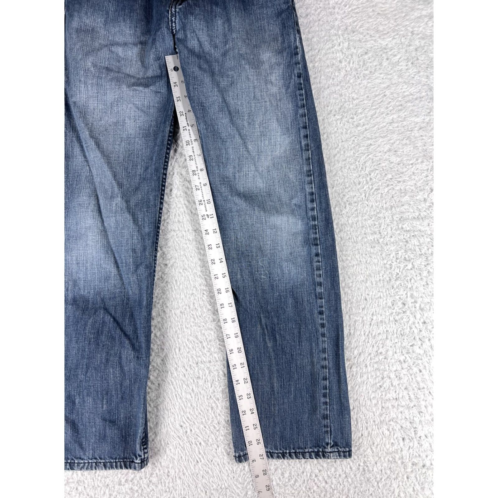 Levi's VINTAGE Levi's Jeans Women's 514 Straight Fit Medium Wash Blue Denim Size 18 Size 40" / US 18 - 6 Thumbnail
