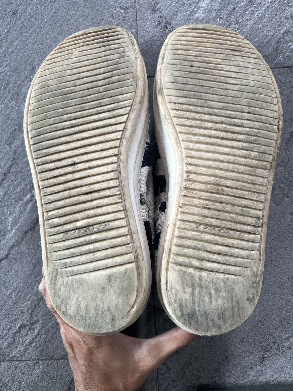 Rick Owens Drkshdw Rick Owens Drkshdw Ramones Low Zebra sneakers (Rare) Size US 8 / EU 41 - 6 Thumbnail