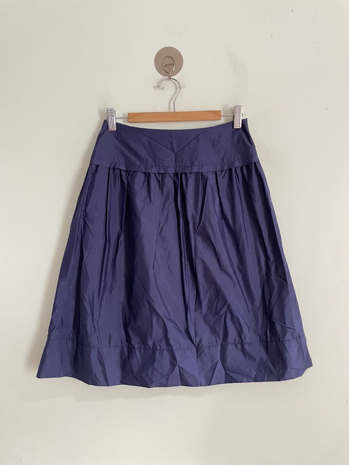 Karl Lagerfeld Karl Lagerfeld Mini Skirt Size 26" / US 2 / IT 38 - 2 Thumbnail