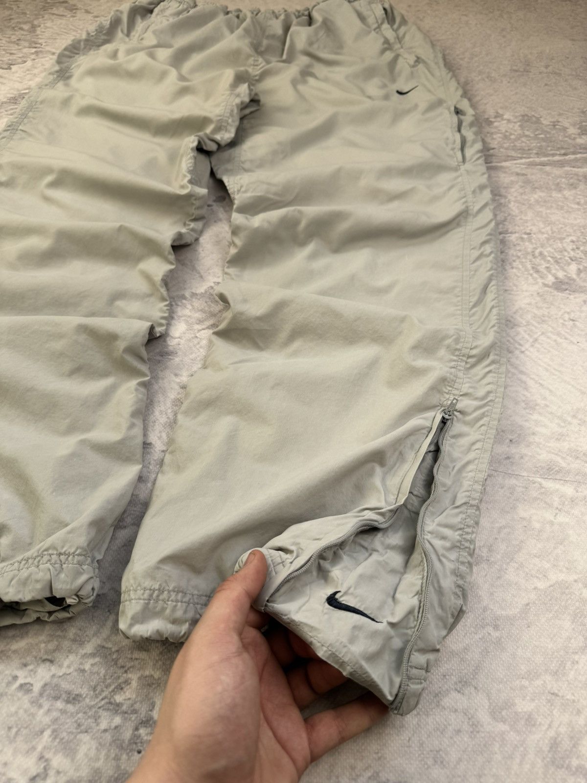 Nike × Vintage NIKE VINTAGE BASIC LOGO OVERSIZE BAGGY PANTS Size US 34 / EU 50 - 4 Thumbnail