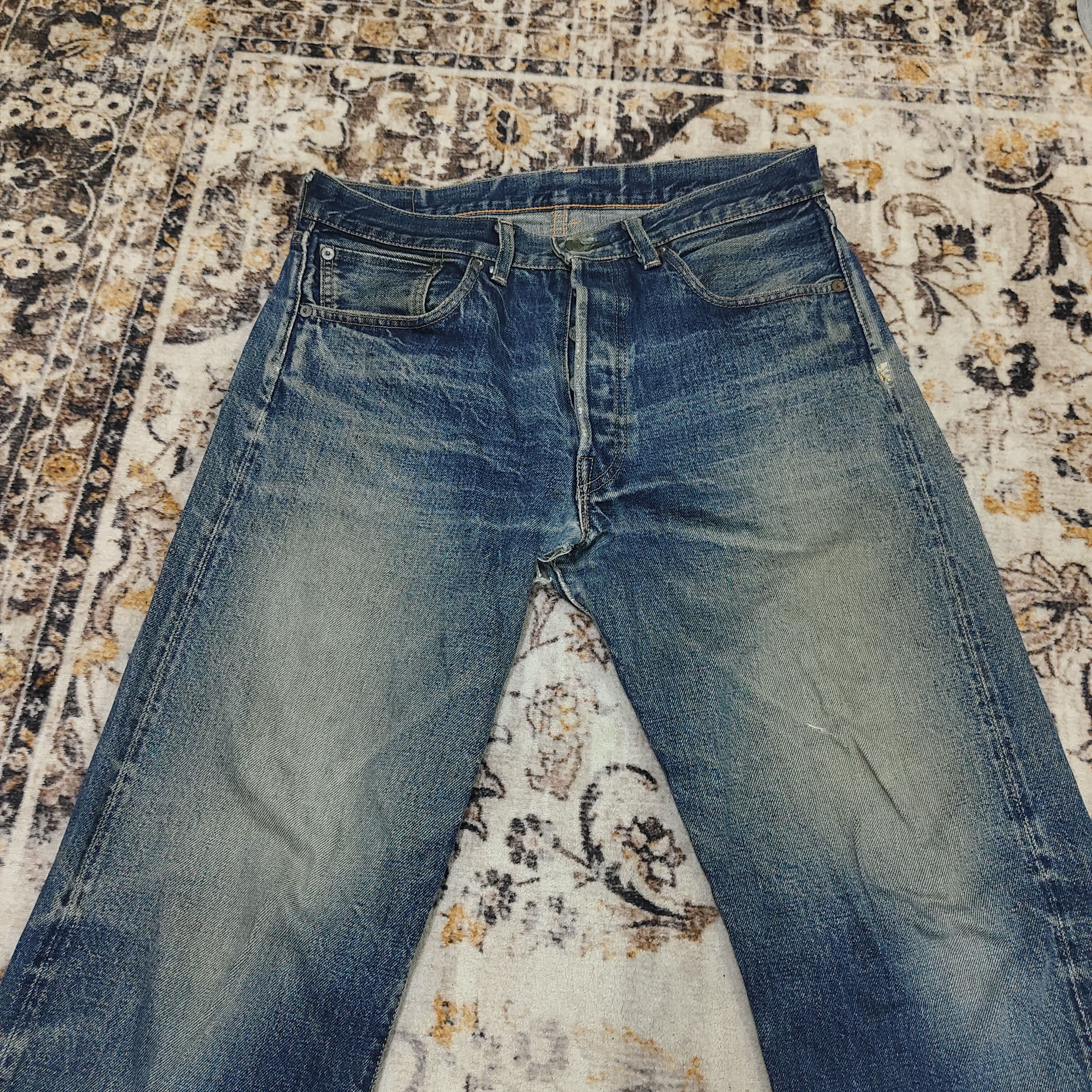 Levi's Vintage 90s Levi's 501xx Big E Distressed Selvedge Jean Size US 32 / EU 48 - 3 Thumbnail