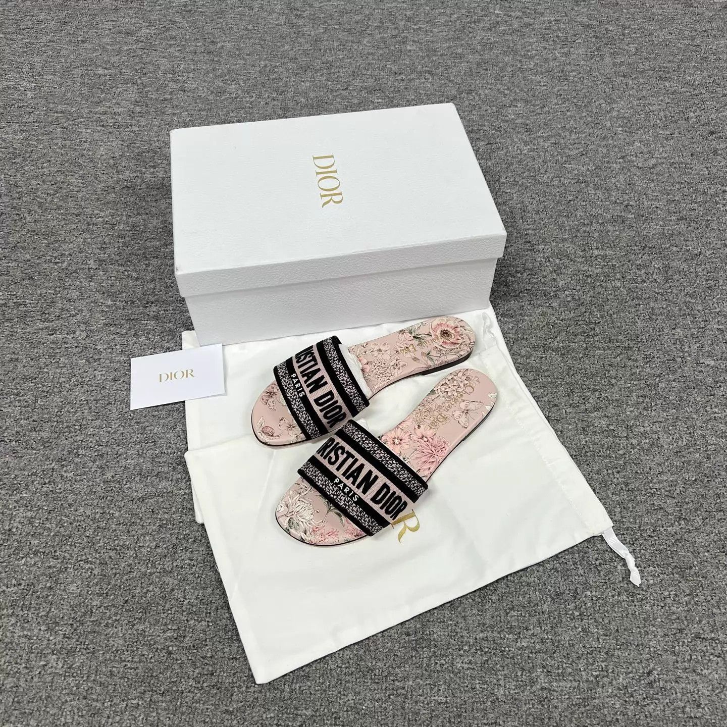 Dior Dior Flower Logo Slipper 37 with box Size US 6.5 / IT 36.5 - 1 Thumbnail