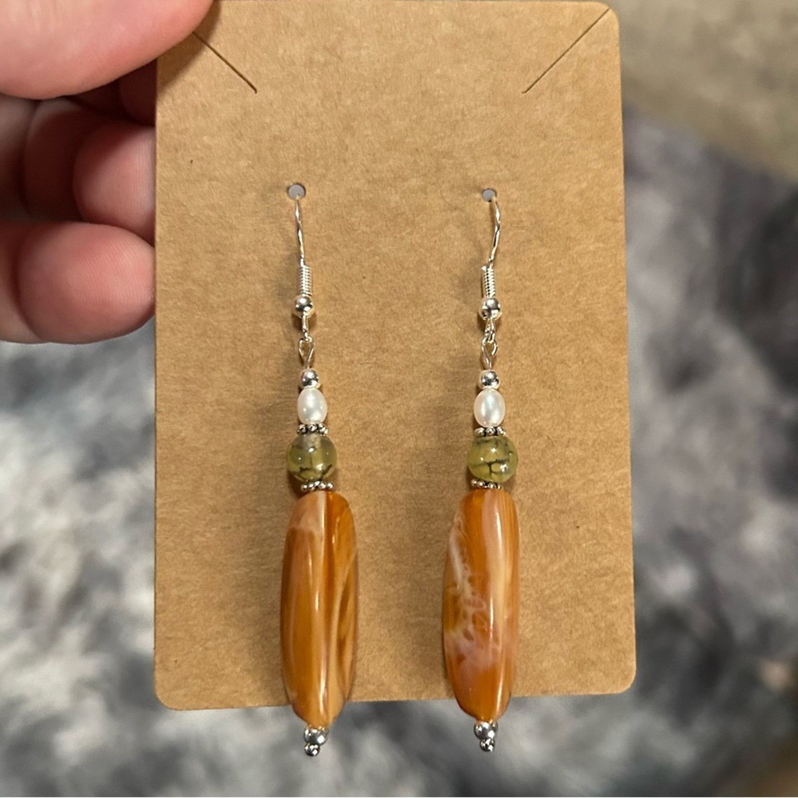 Handmade Handcrafted elegant vintage dragon vein and pearl earrings Size ONE SIZE - 2 Thumbnail