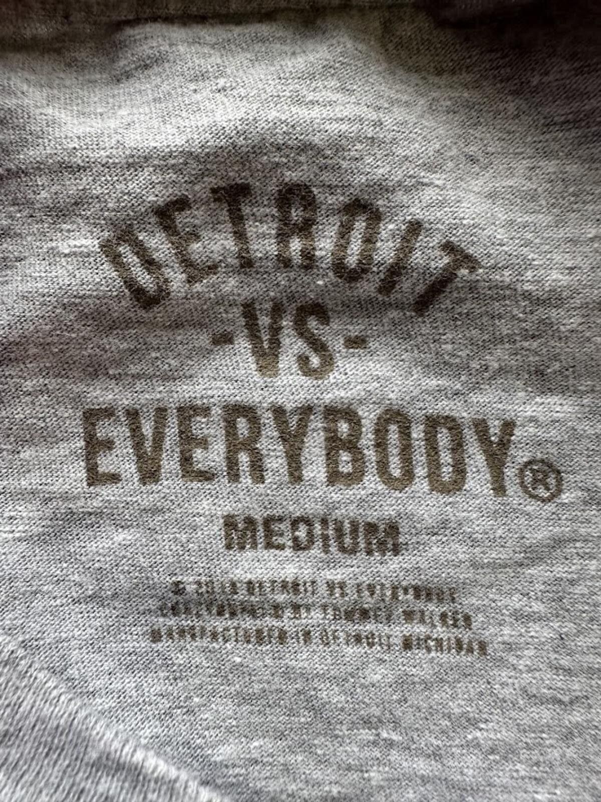 Other Detroit vs Everybody Gray Graphic Tee M Size US M / EU 48-50 / 2 - 2 Thumbnail