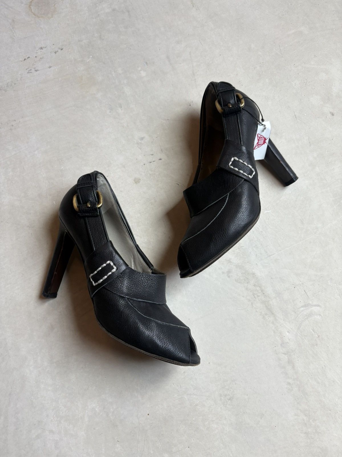 Manolo Blahnik Manolo Blahnik heels Size US 9 / IT 39 - 12 Thumbnail
