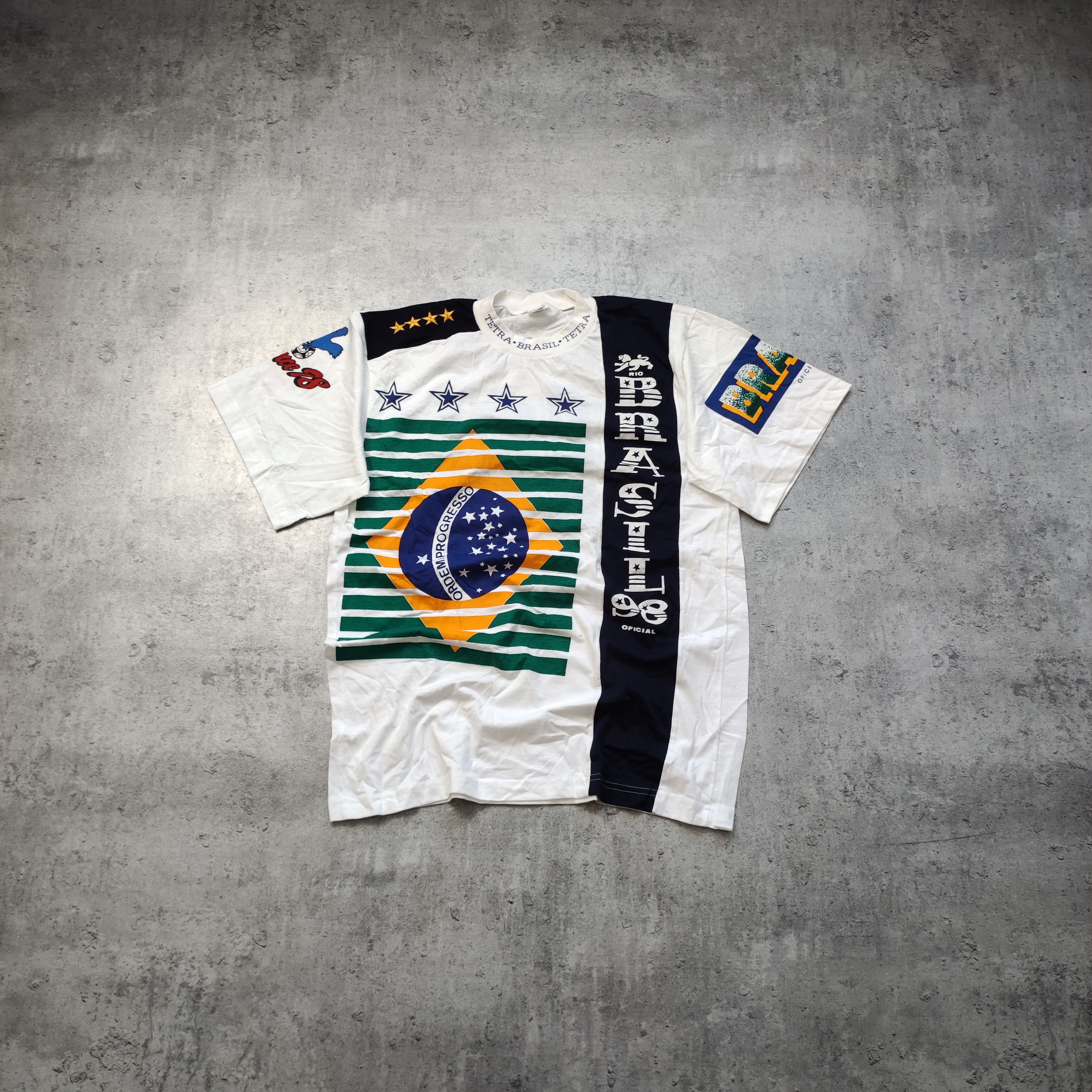 Vintage Vintage Football World Cap 1998 Brazil RIO France Tee Size US L / EU 52-54 / 3 - 1 Thumbnail