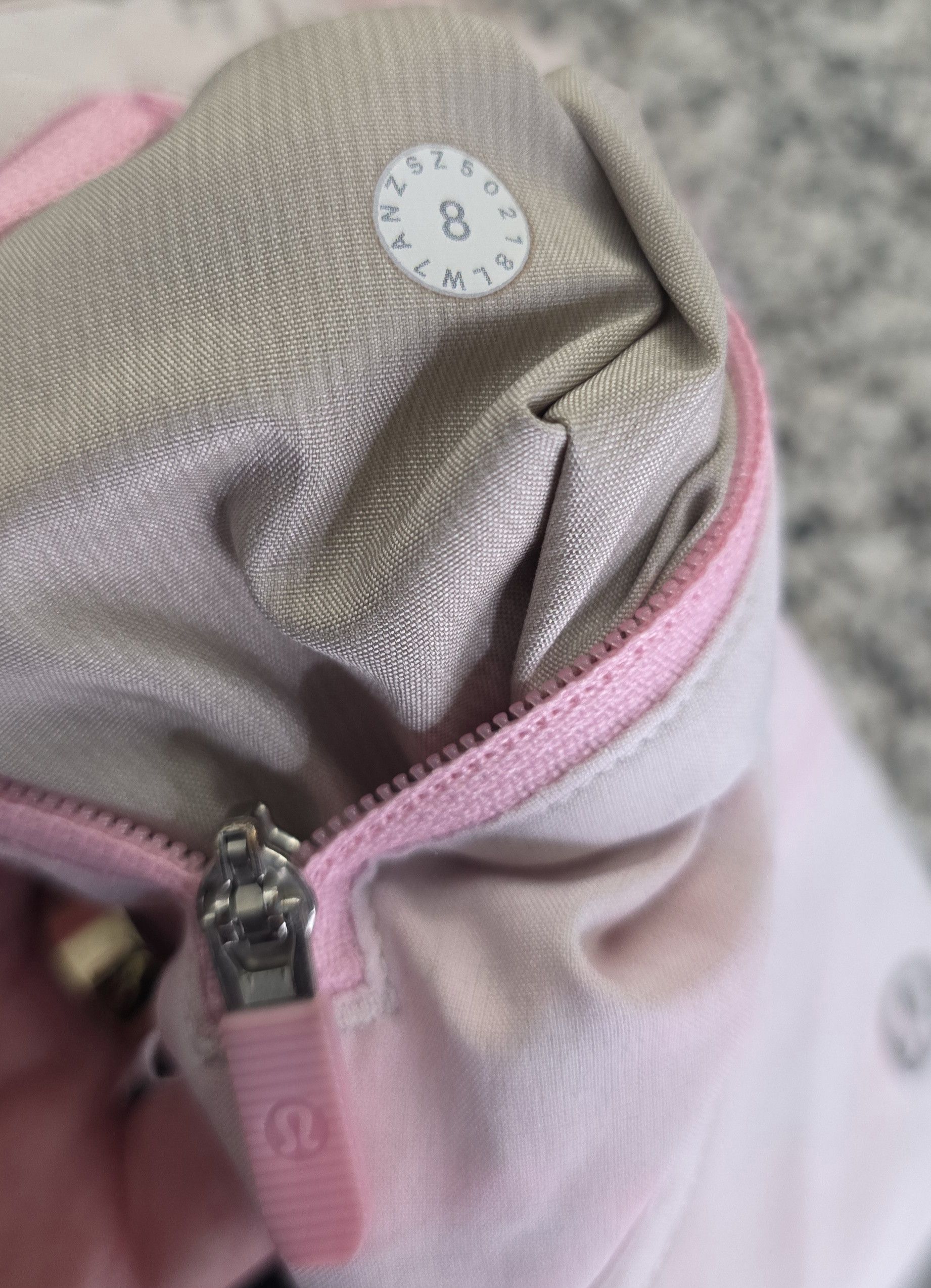 Lululemon Lululemon Run Speed Short Dye Barely Pink Bleached Coral 8 Size 30" / US 8 / IT 44 - 5 Thumbnail