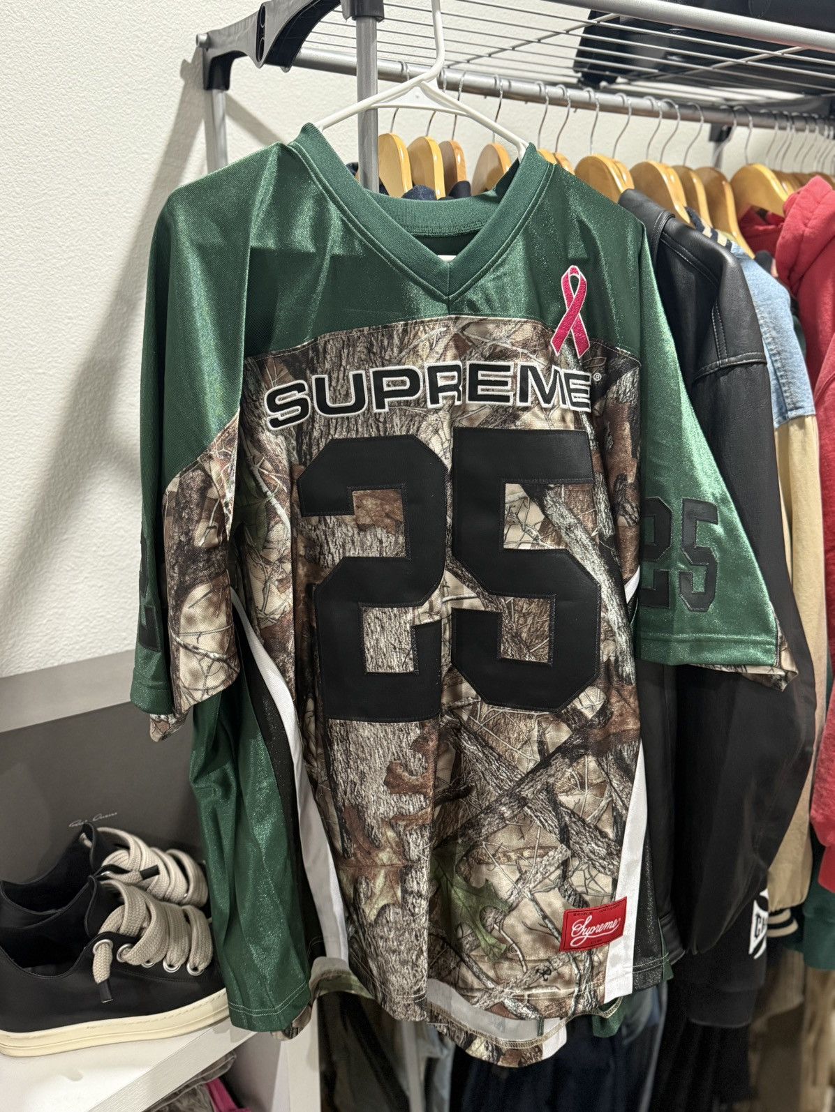 Supreme Supreme breast cancer awarness jersey Size US M / EU 48-50 / 2 - 1 Thumbnail