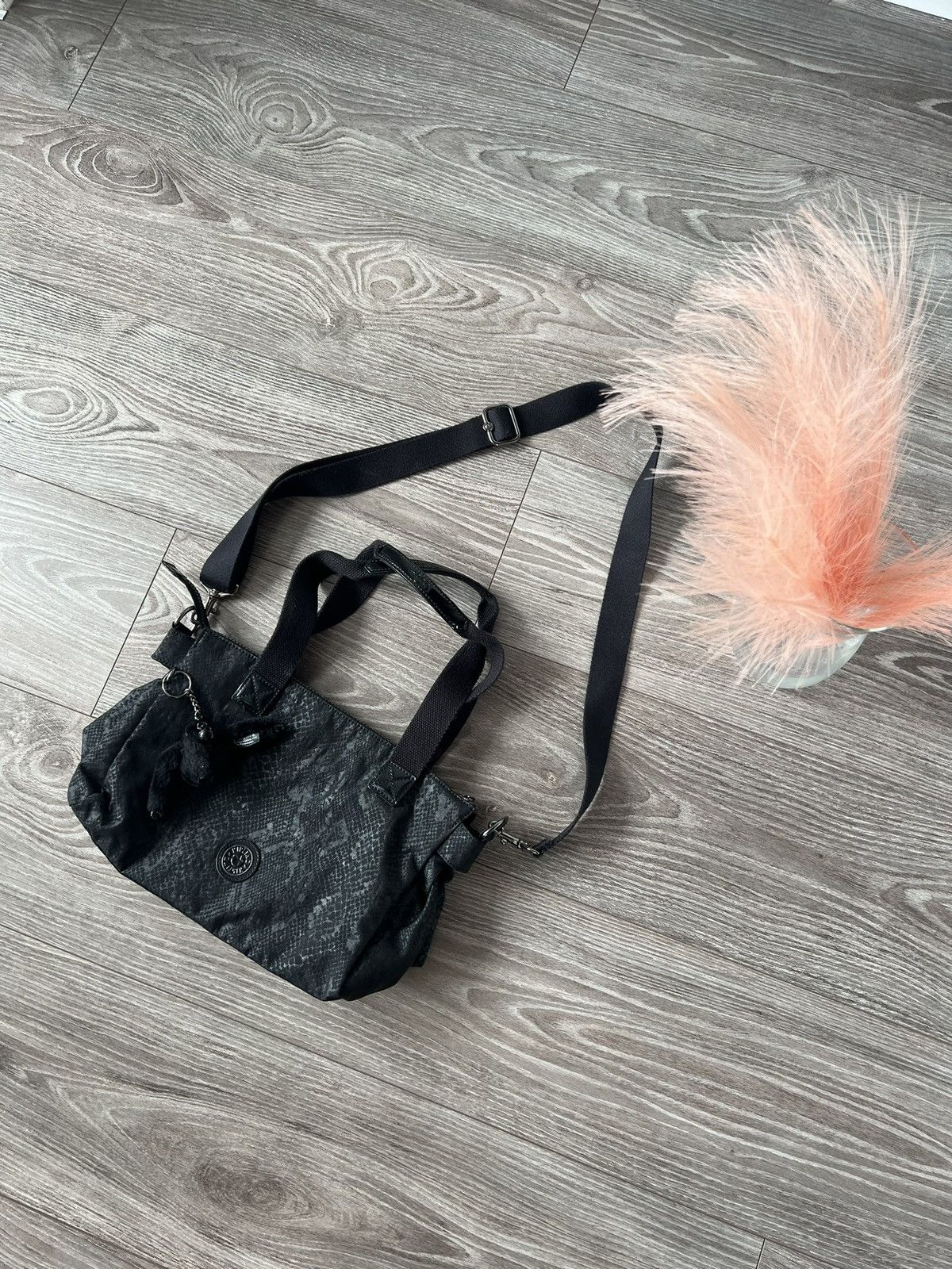 Other ‼️Vintage Kipling Crossbody Sabrina Monkey Rare Colourway Bag Size ONE SIZE - 2 Thumbnail