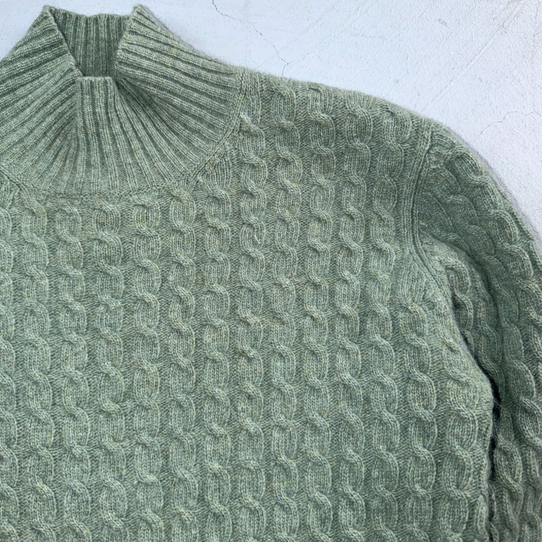 Ralph Lauren VINTAGE Lauren Ralph Lauren Womens M Peplum Green Cable Knit Sweater Wool Cashmere Angora Mock Neck Long Sleeve Pullover Regular Knit USA 90s Womens Size M / US 6-8 / IT 42-44 - 2 Thumbnail