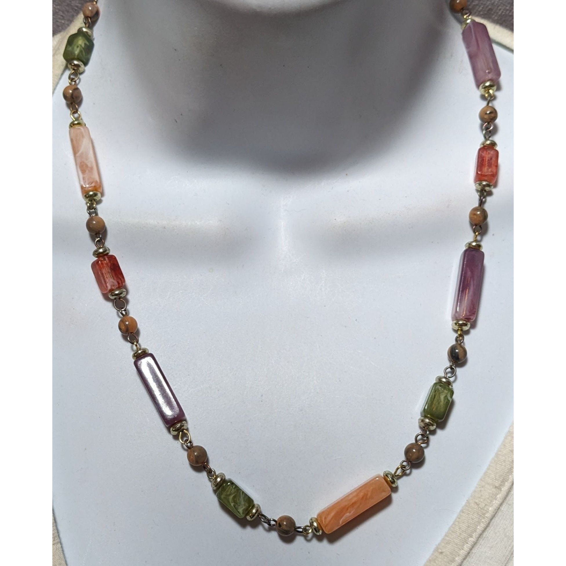 Other Vintage Rainbow Faux Agate Beaded Necklace Size ONE SIZE - 6 Thumbnail