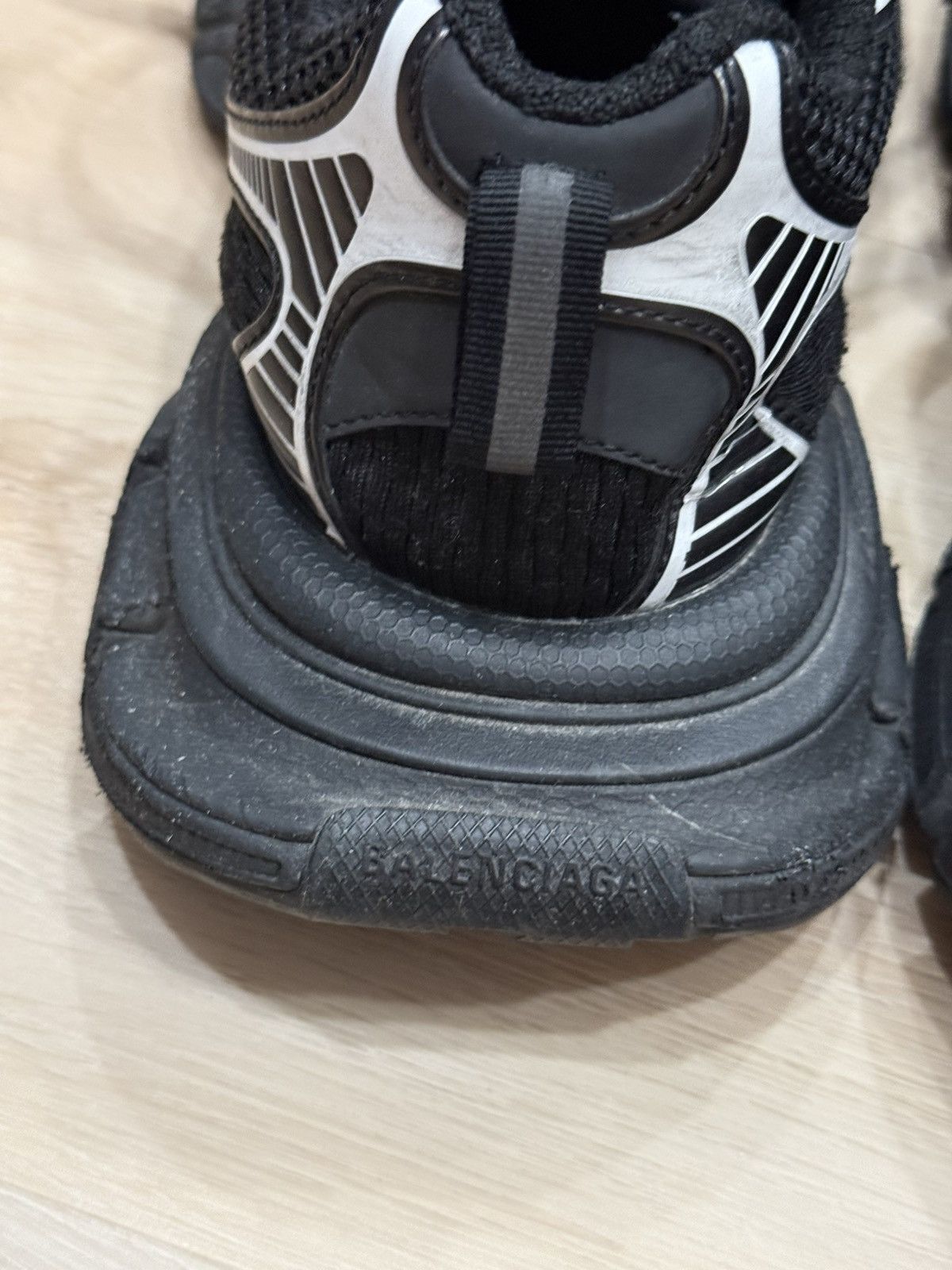 Balenciaga Balenciaga 3xl Sneakers Size US 10 / EU 43 - 18 Thumbnail