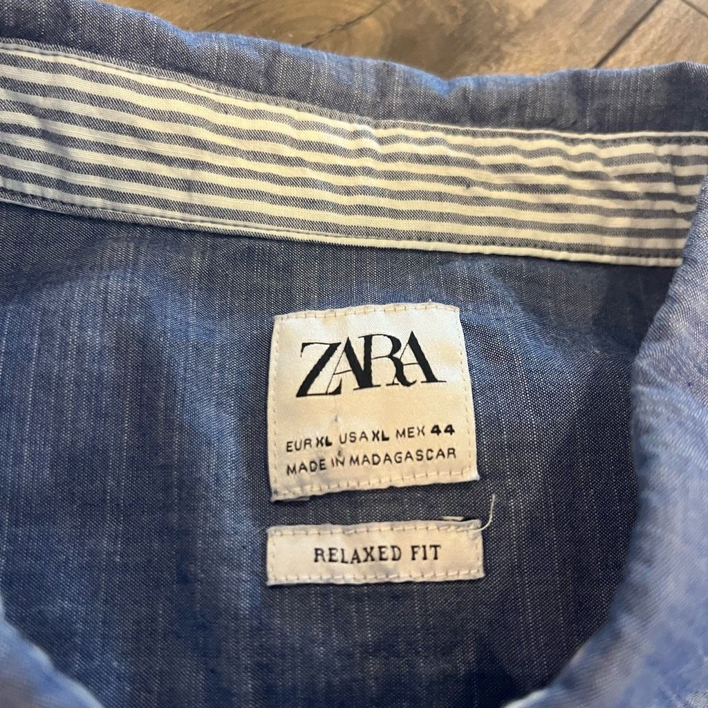 Zara Zara Light Blue Casual Buttonup Shirt Men XL Bin K-46 Size US XL / EU 56 / 4 - 3 Thumbnail