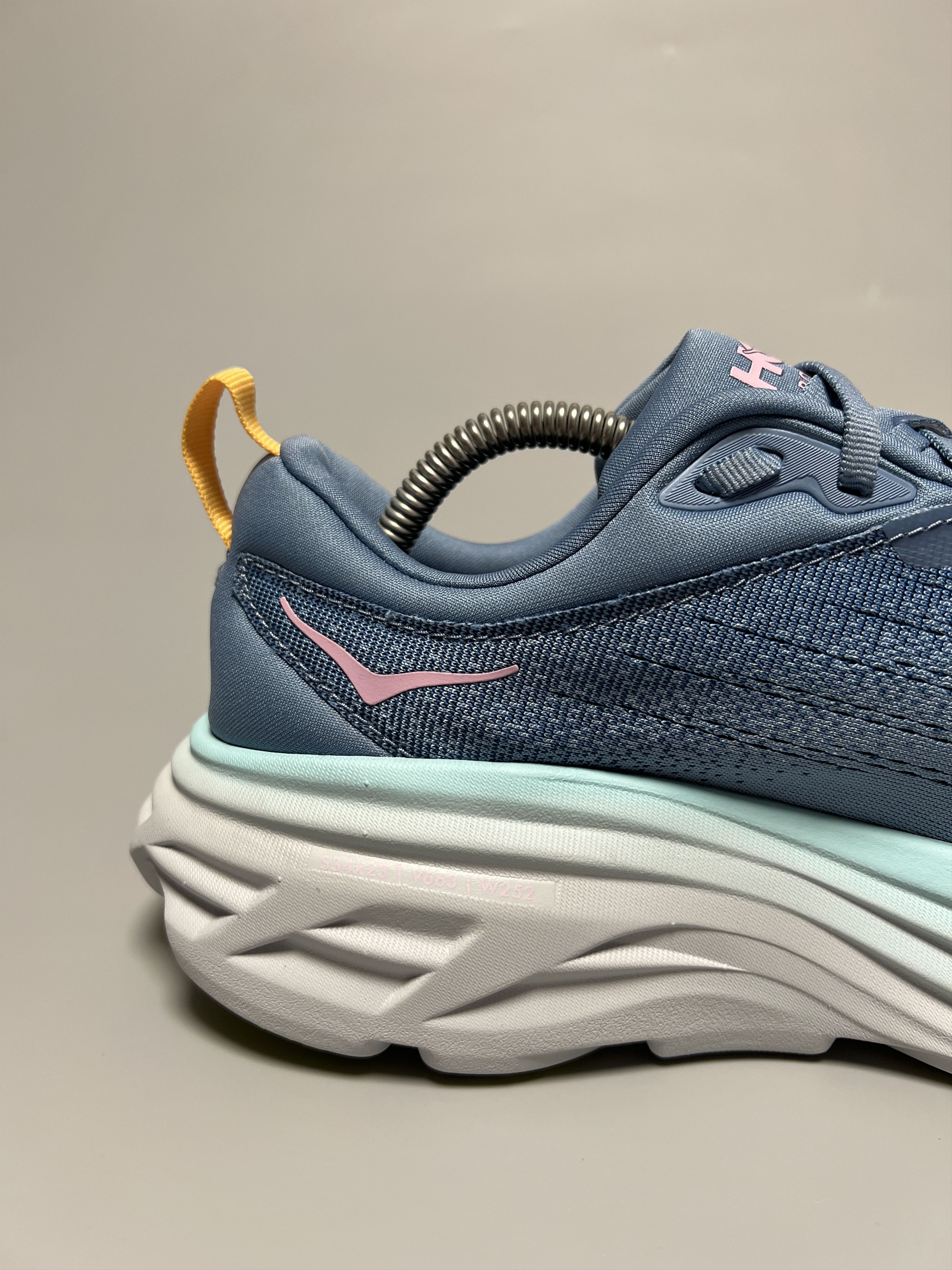 Hoka 8.5B Hoka One One Bondi 8 Running Shoes Walking Gym Size US 8.5 / IT 38.5 - 6 Thumbnail