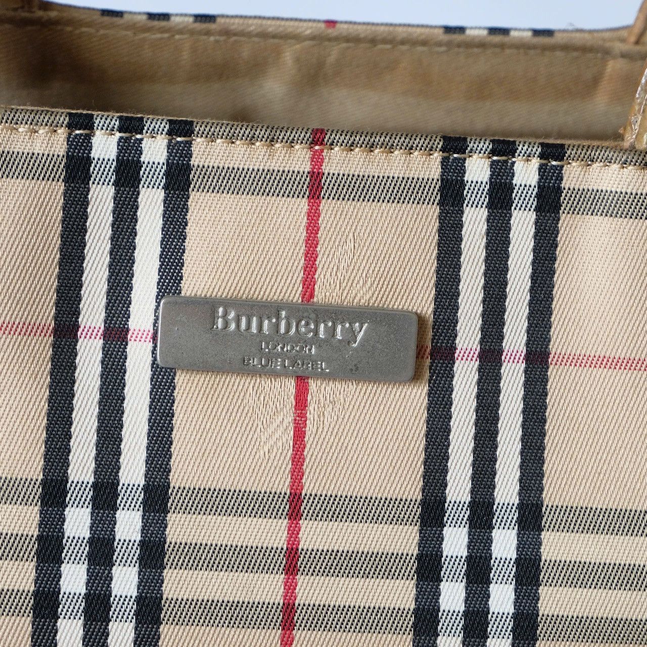 Burberry Burberry Nova Check Handbag Size ONE SIZE - 13 Thumbnail