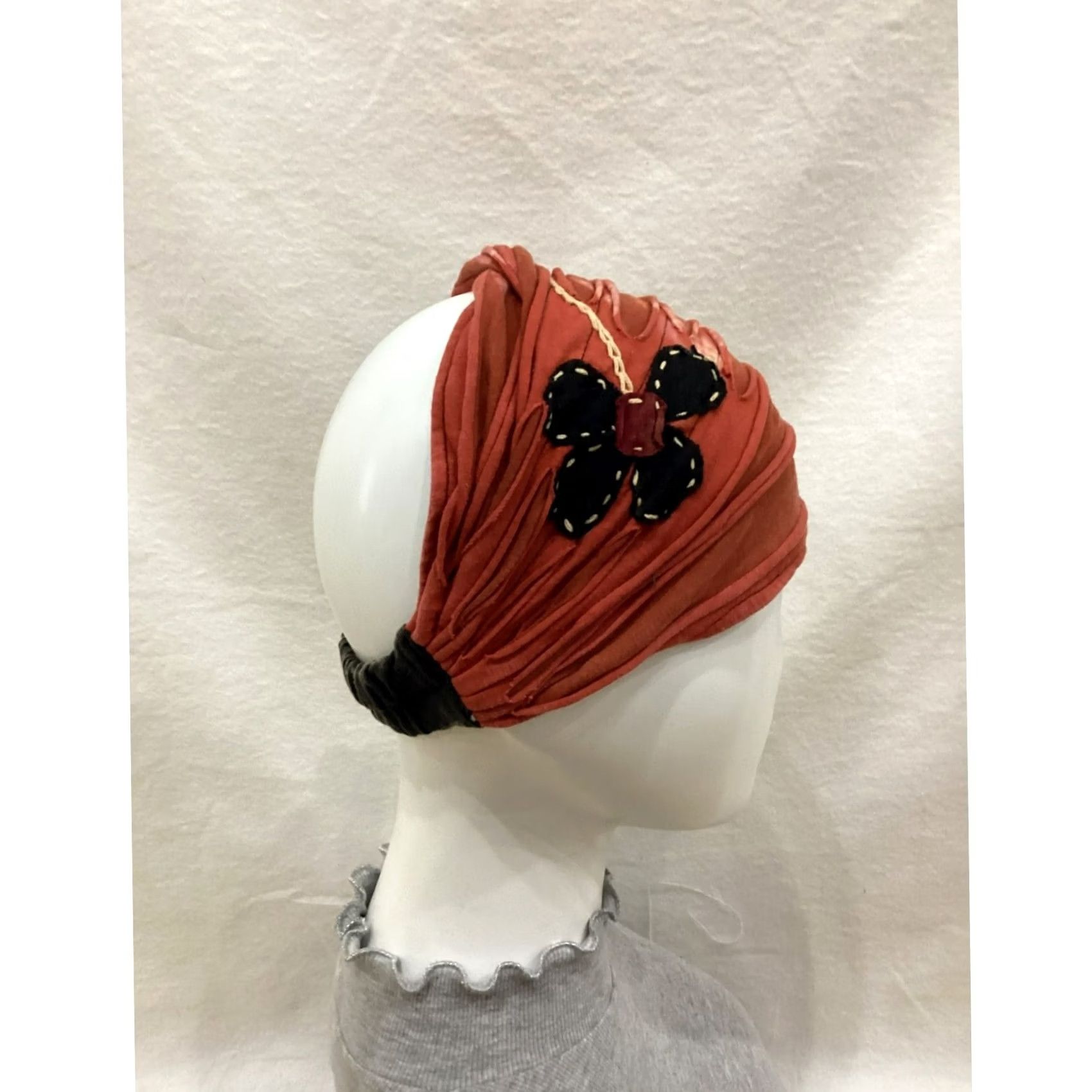 Vintage VINTAGE Hippie Headband Brick Red Women OSFM Womens Headband - 3569 Boho Scrunch Back Like New Size ONE SIZE - 3 Thumbnail