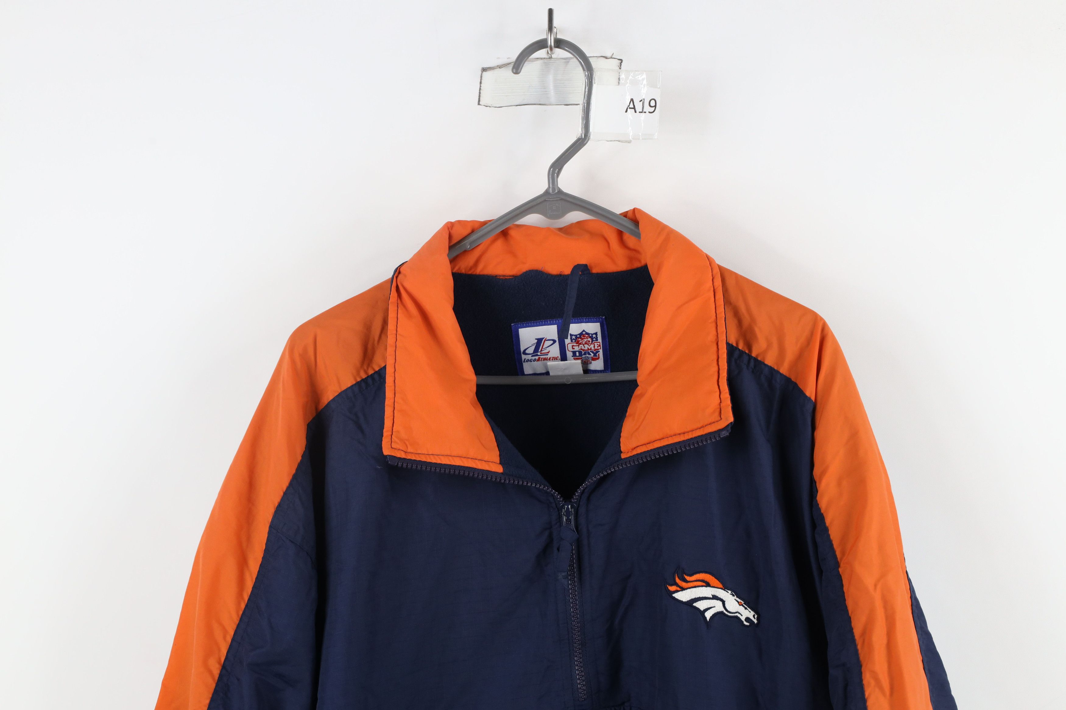 Vintage Vintage 90s Lined Denver Broncos Football Pullover Jacket Size US L / EU 52-54 / 3 - 2 Thumbnail