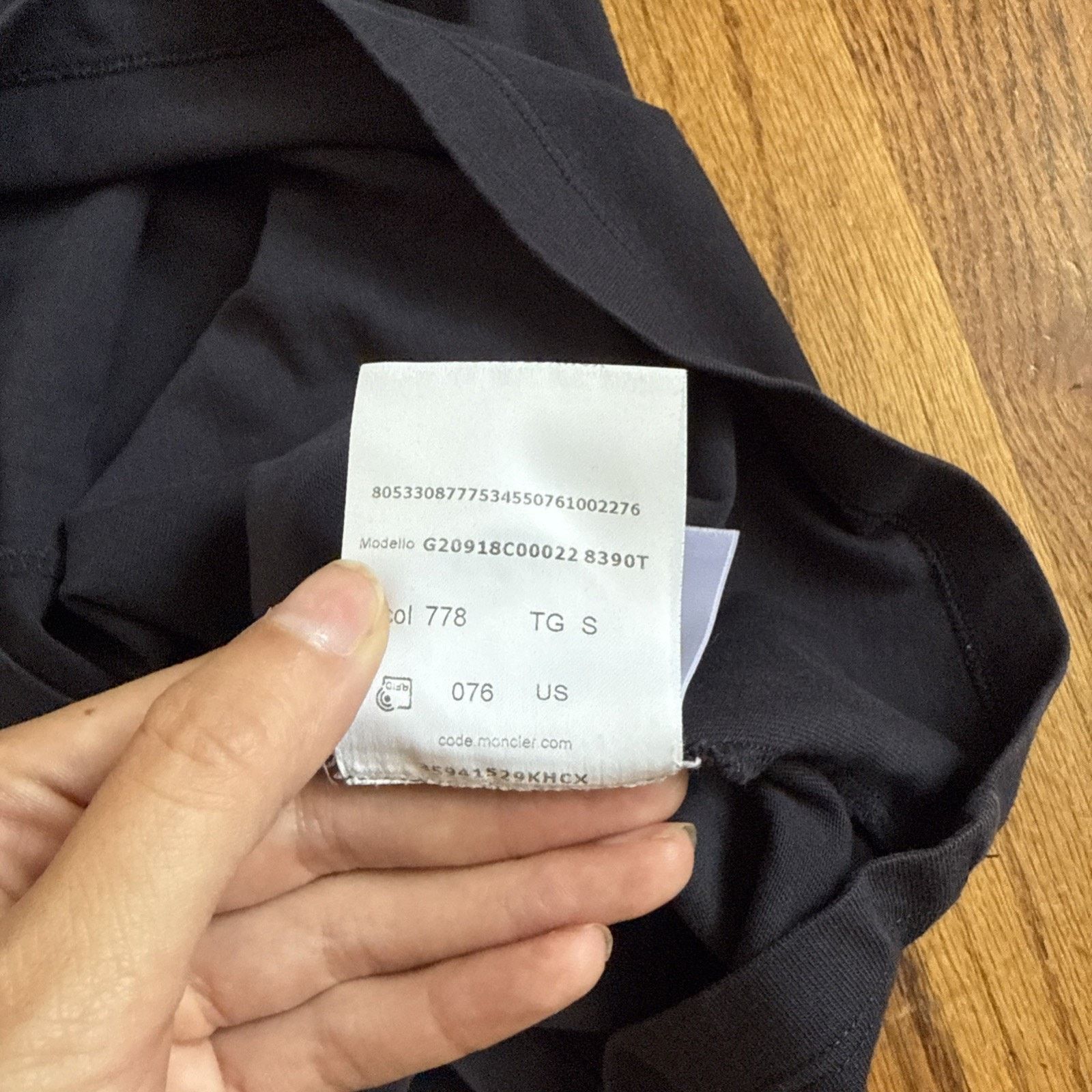 Moncler Moncler Men Navy Logo Tshirt Size S C8 Size US S / EU 44-46 / 1 - 9 Thumbnail