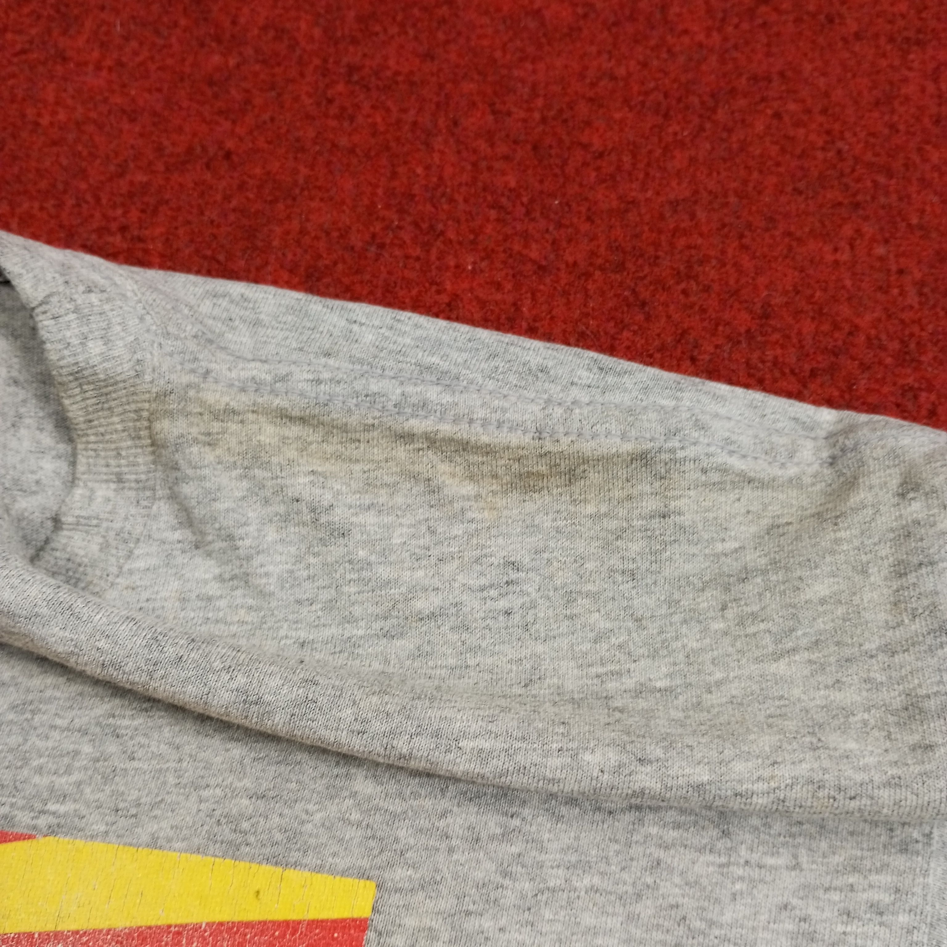 Obey × Vintage Obey Streetwear Skateboard Style Tshirt Size US M / EU 48-50 / 2 - 12 Thumbnail
