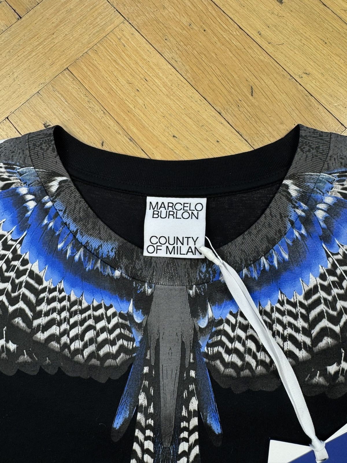 Marcelo Burlon MARCELO BURLON BLACK WING BLUE TEE Size US M / EU 48-50 / 2 - 5 Thumbnail