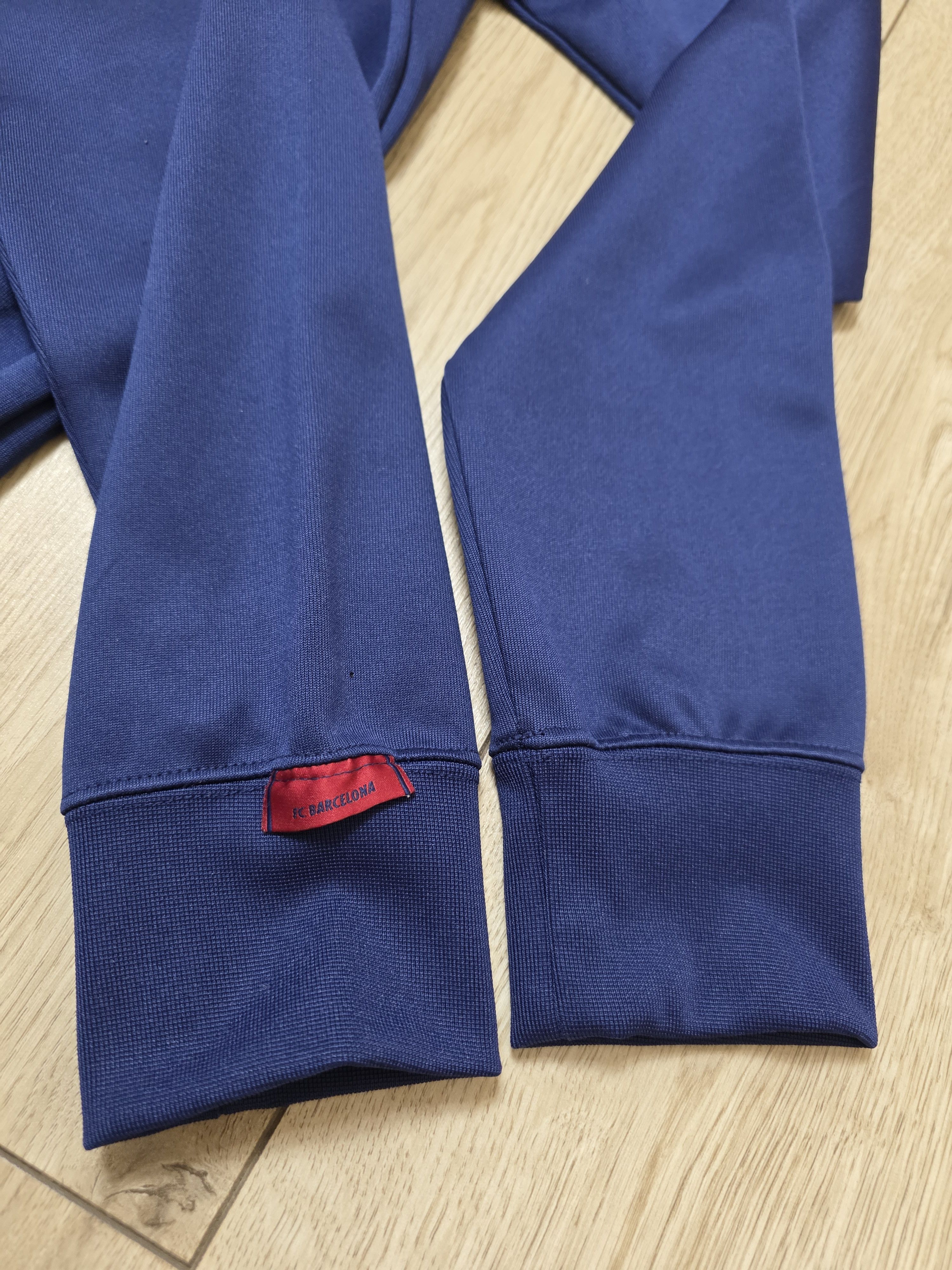 Nike BARCELONA 2015 TRAINING FOOTBALL JACKET PRE MATCH SOCCER Size US M / EU 48-50 / 2 - 5 Thumbnail