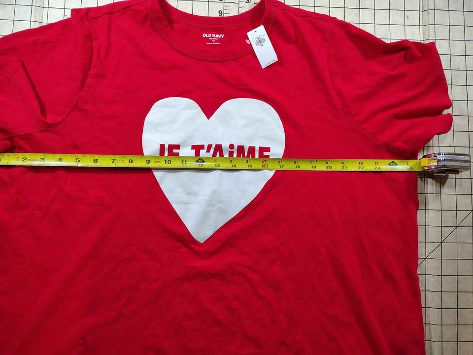 Old Navy New Women's Old Navy Red Je T'aime Heart T-Shirt 2X Size ONE SIZE - 4 Thumbnail