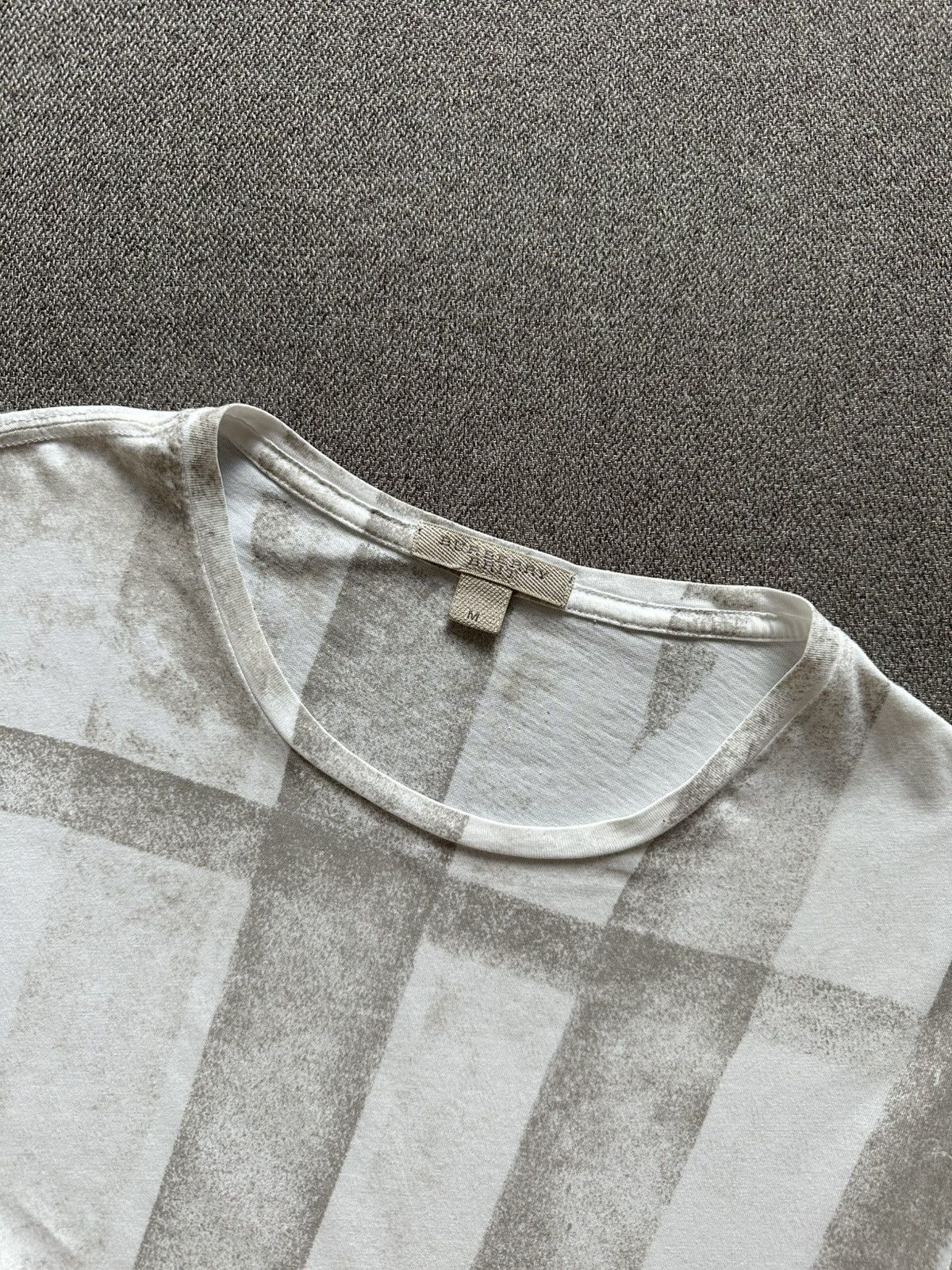 Burberry Burberry Brit all over painted check print tshirt Size US M / EU 48-50 / 2 - 6 Thumbnail