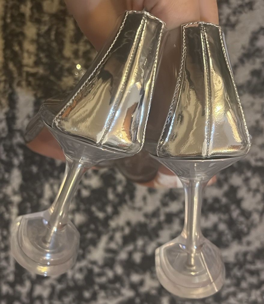 Amina Muaddi AMINA MUADDI Rosie Glass Pump size 38 PVC Transparent Size US 8 / IT 38 - 9 Thumbnail