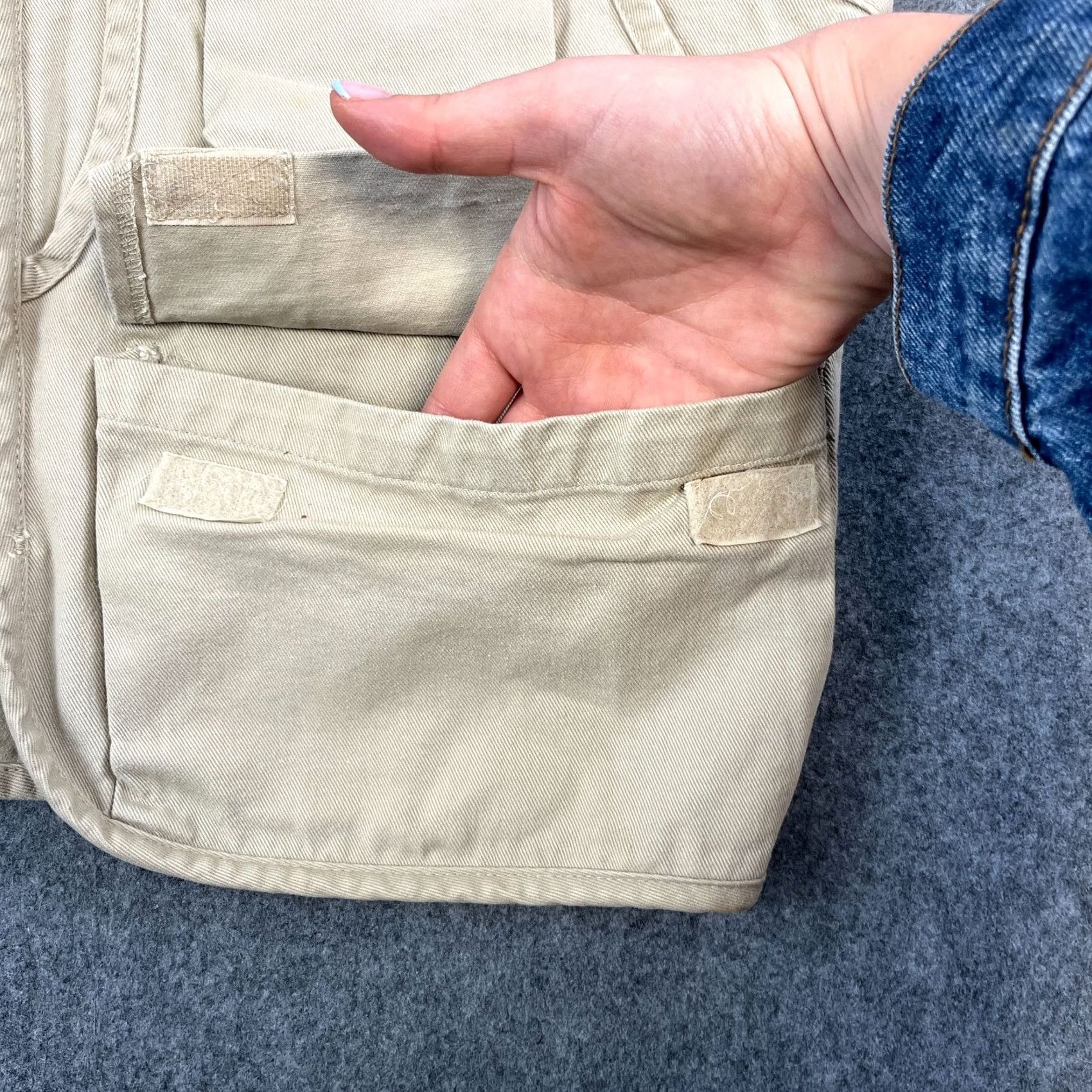 Levi's VINTAGE Levi's Jacket Vest Mens Small Beige 70s Italy Made Full Zip Pockets Logo Canvas Cotton Size US S / EU 44-46 / 1 - 7 Thumbnail