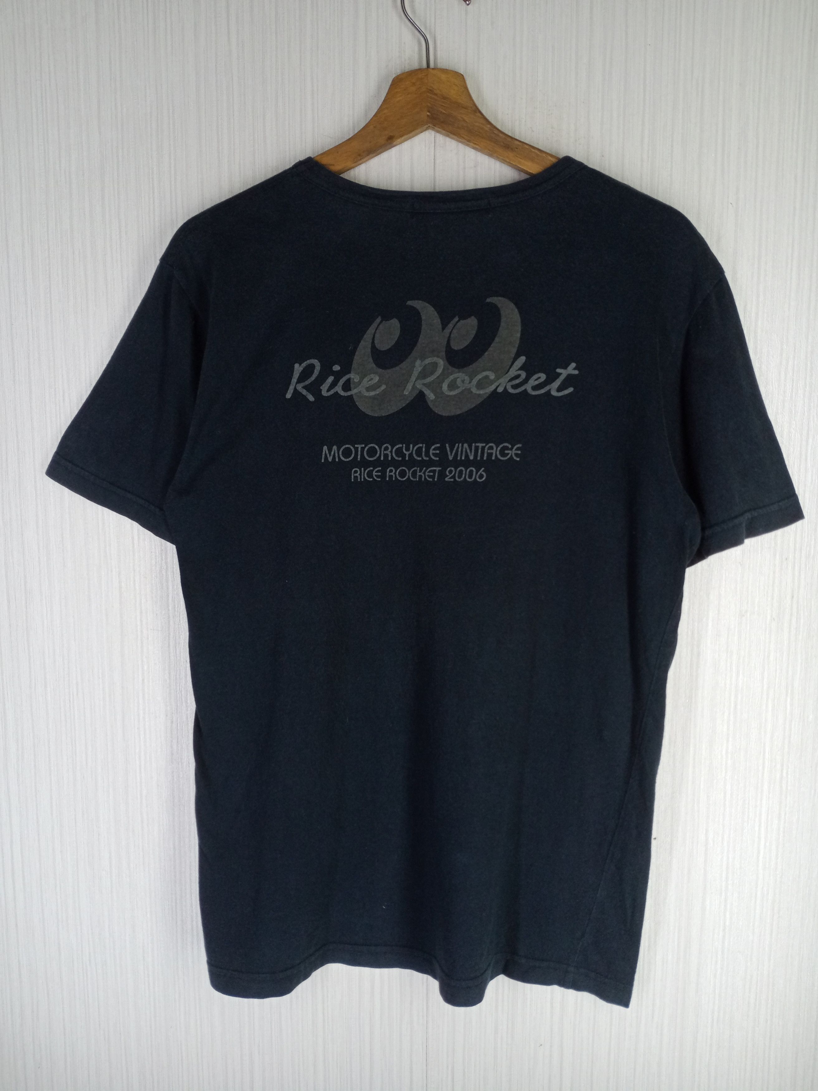 Japanese Brand Rare Vintage SHINICHIRO ARAKAWA HOMME Tshirt Size US M / EU 48-50 / 2 - 2 Thumbnail