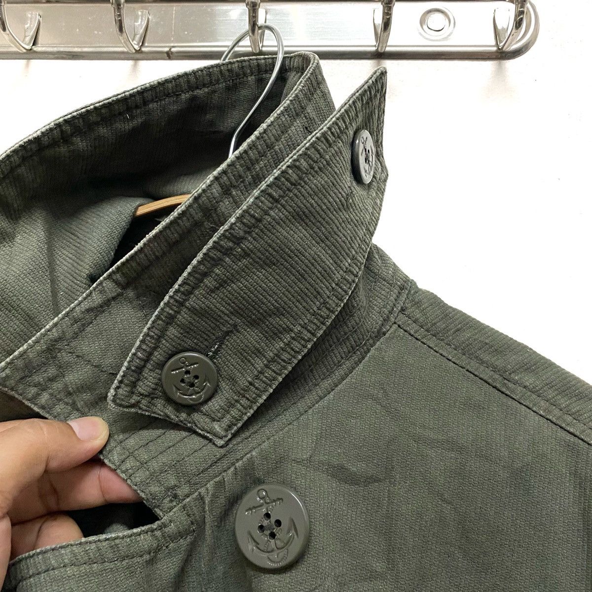 Avirex × Vintage Vintage Avirex USA Certificate Military Chore Button Up Size US L / EU 52-54 / 3 - 3 Thumbnail