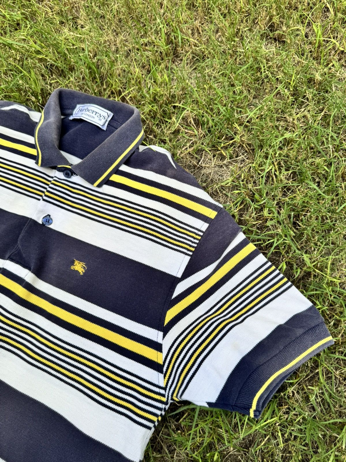 Burberry Burberry London Mesh Striped Polo Shirt Vintage Size US L / EU 52-54 / 3 - 5 Thumbnail