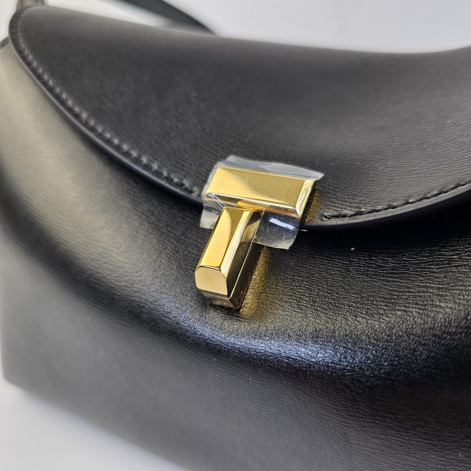 Toteme TOTEME T-Lock Black/Gold Leather Clutch New Size ONE SIZE - 5 Thumbnail