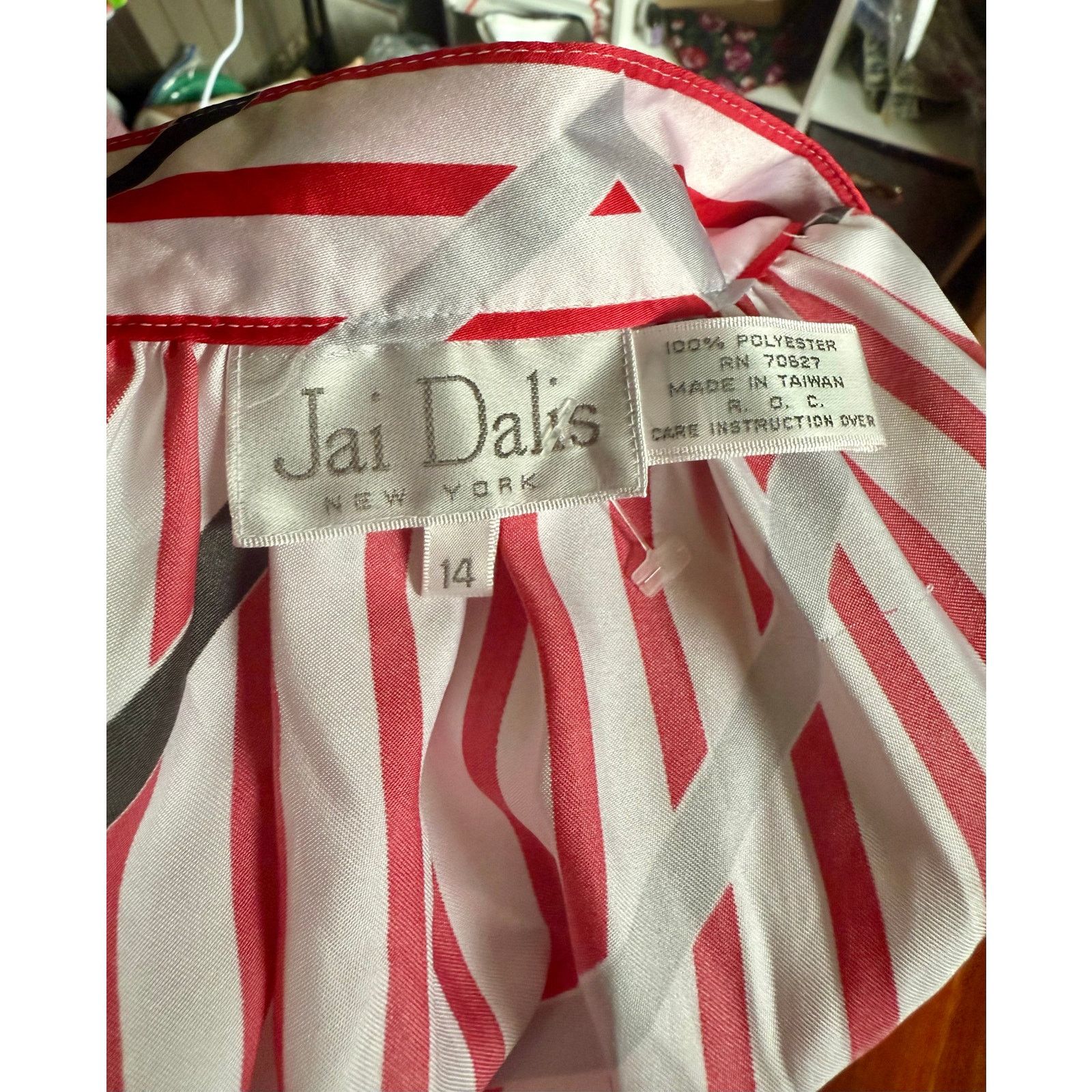 Vintage 80s Jai Dalis White Red Funky Stripe Midi Skirt Small Med Size 30" / US 8 / IT 44 - 4 Thumbnail