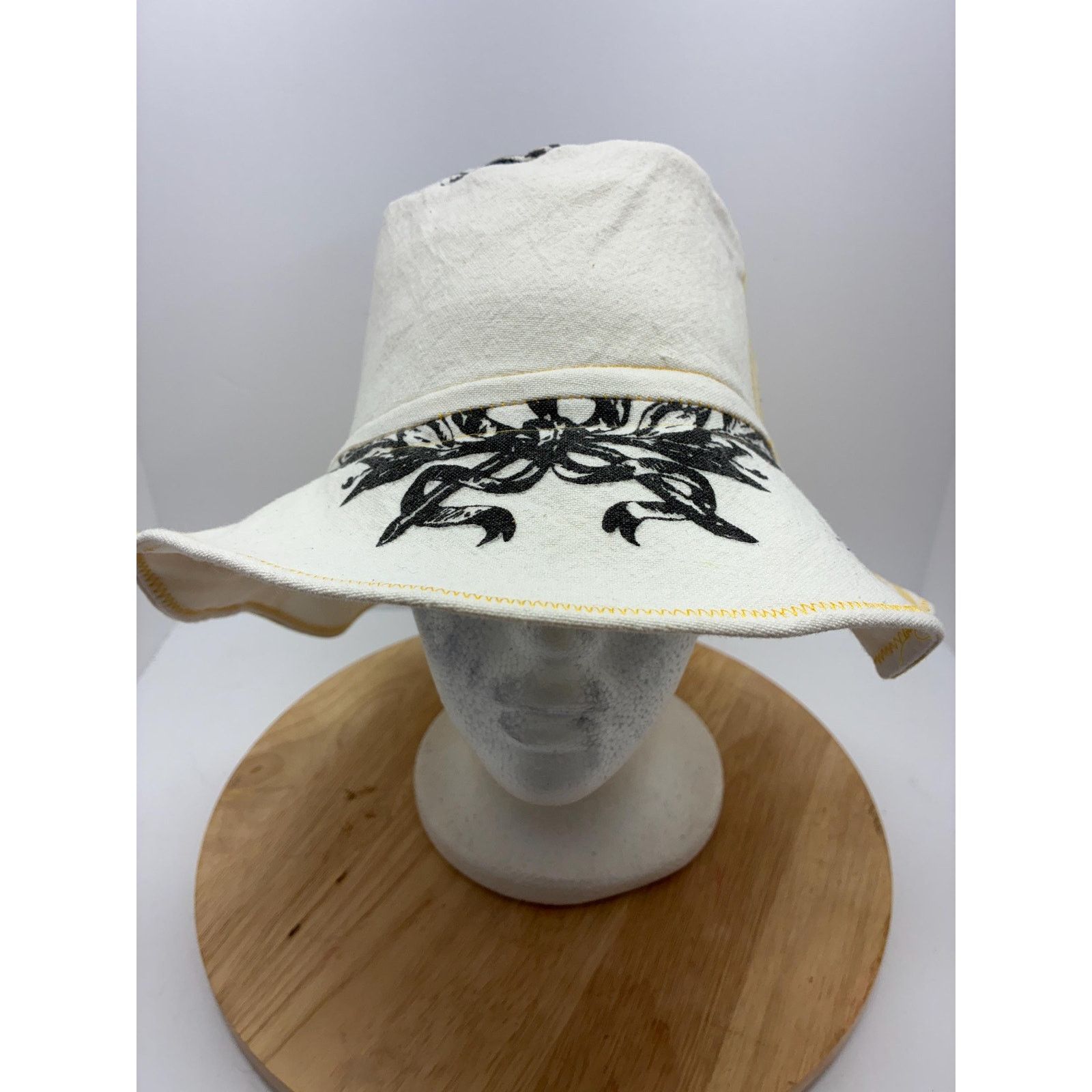 Other Upcycled Cotton Bucket Hat – Bee & Botanical Print Size ONE SIZE - 1 Thumbnail