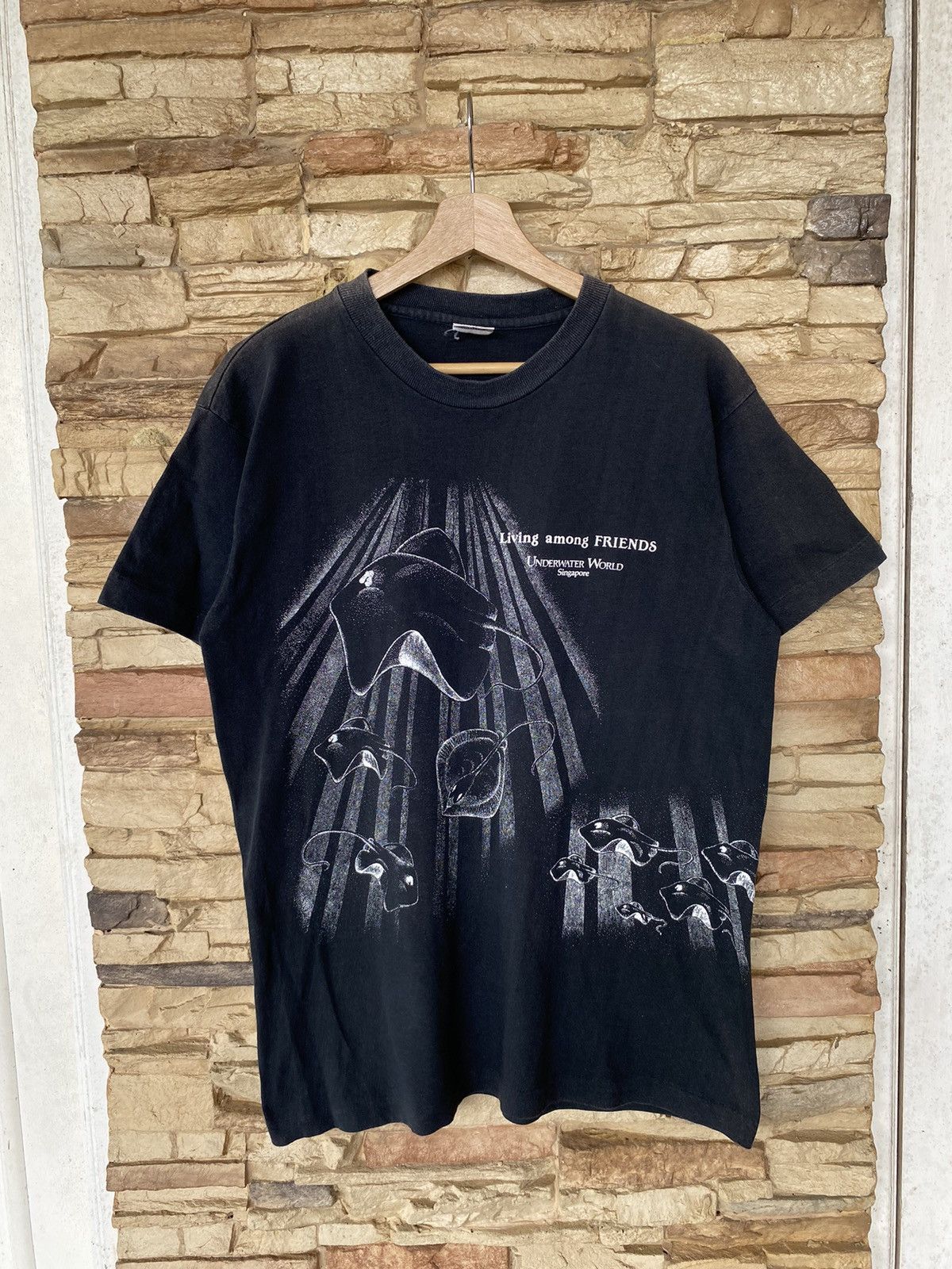Vintage Vintage 90s Underwater World Singapore Size US M / EU 48-50 / 2 - 1 Thumbnail