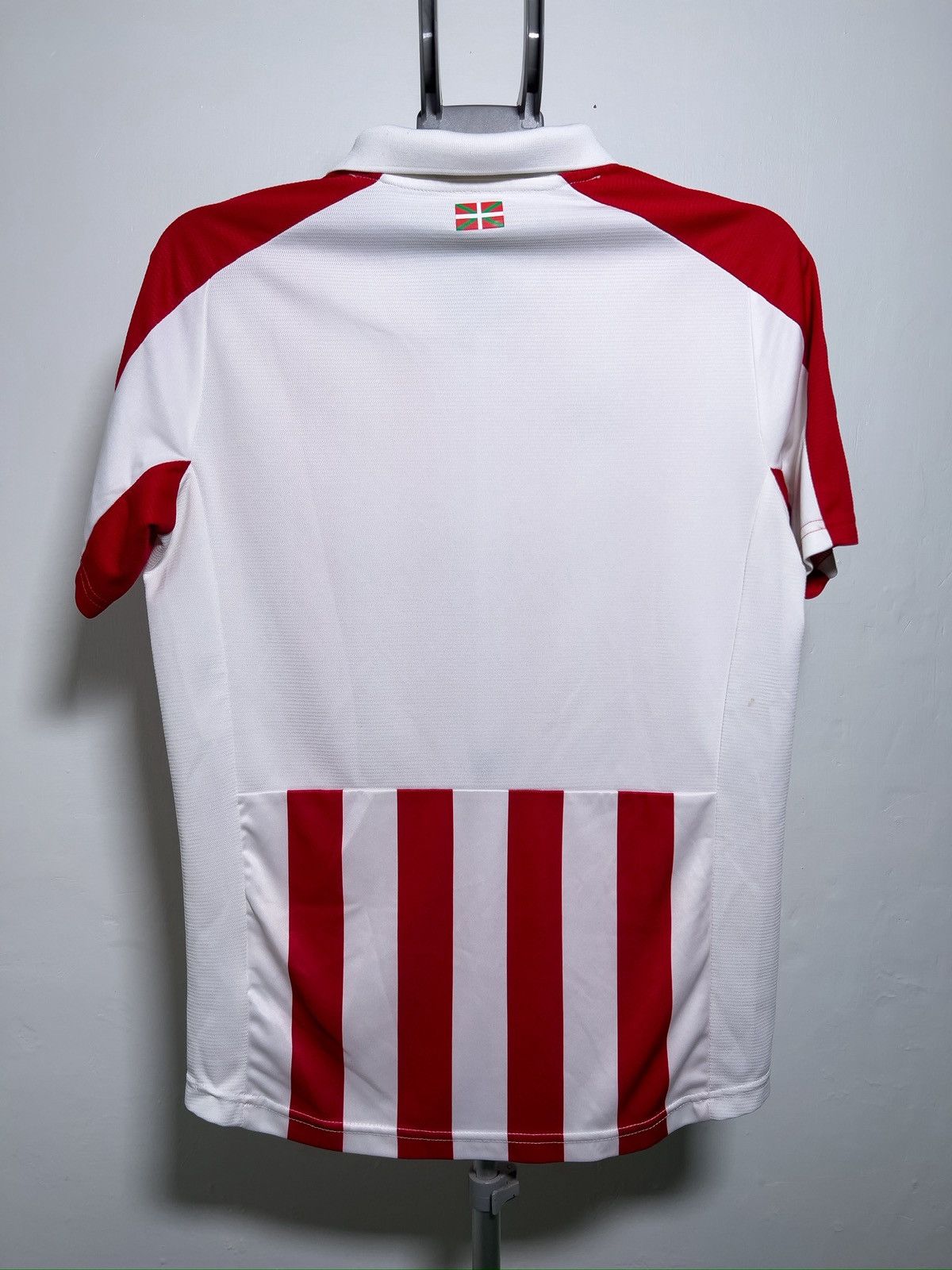 New Balance New Balance Athletic Bilbao 2017-2018 Home Jersey Size US XXS / EU 40 - 2 Thumbnail