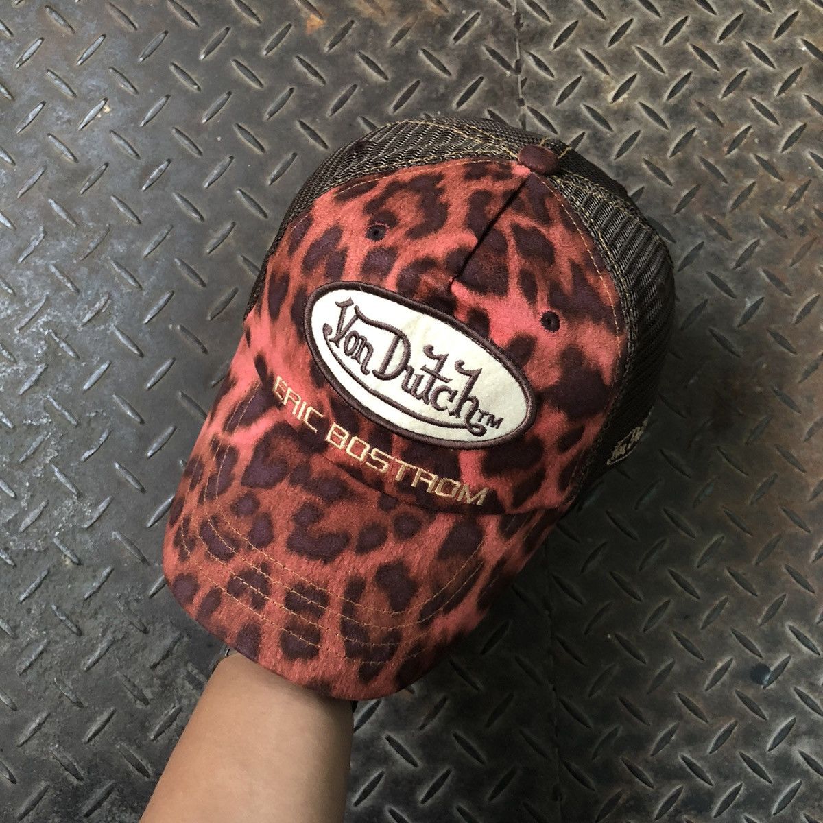 Von Dutch Von Dutch Eric Bostrom Leopard Suede Trucker Hat Rare Size ONE SIZE - 2 Thumbnail